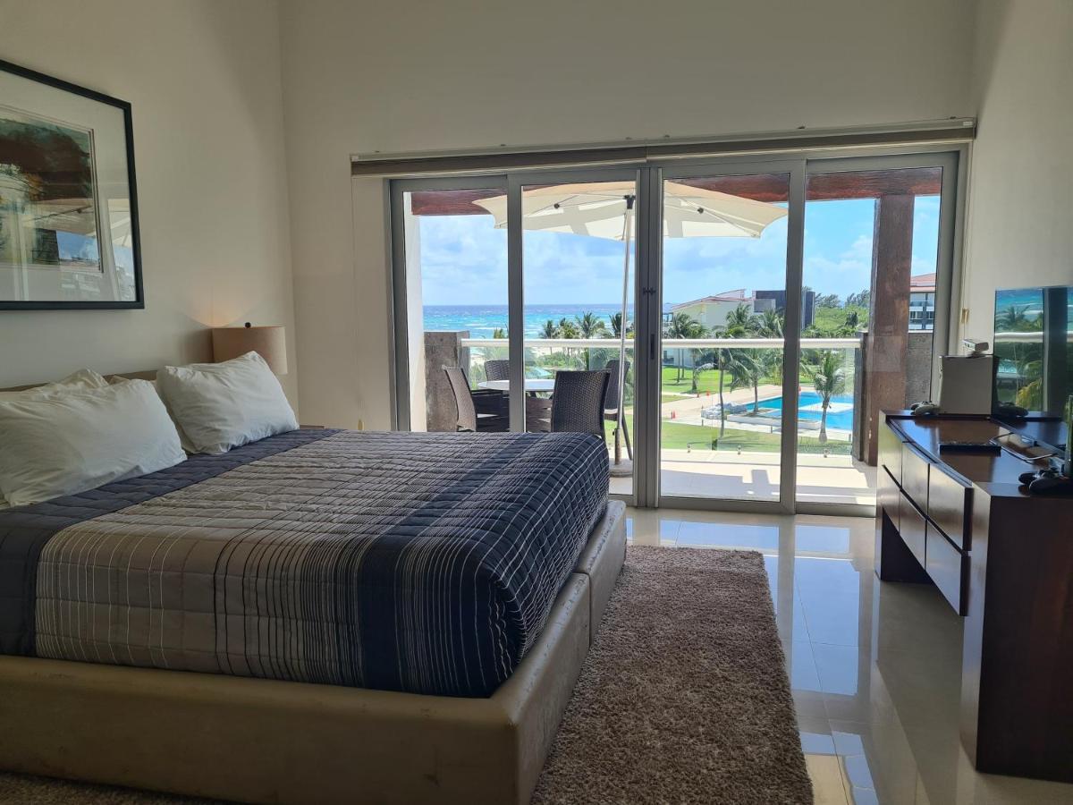 Luxury Ocean View Penthouse And Private Club Apartment Playa del Carmen