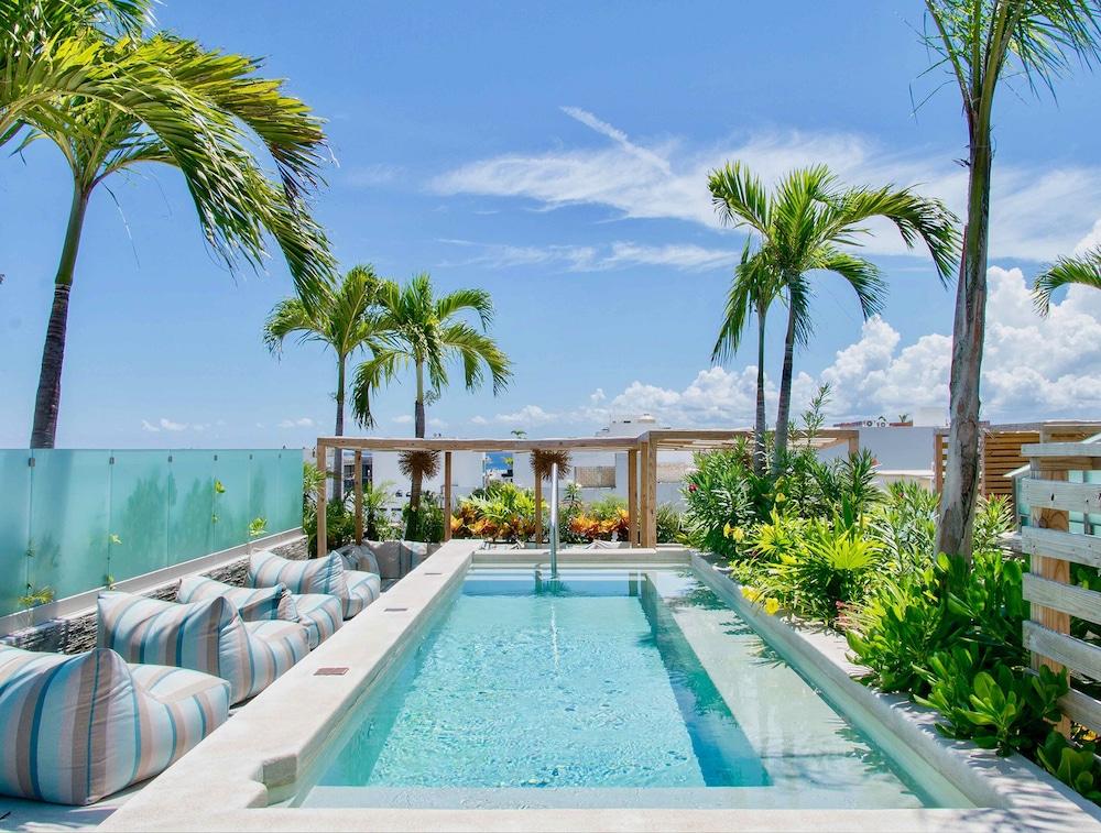 Newport House Playa Apartment Playa del Carmen