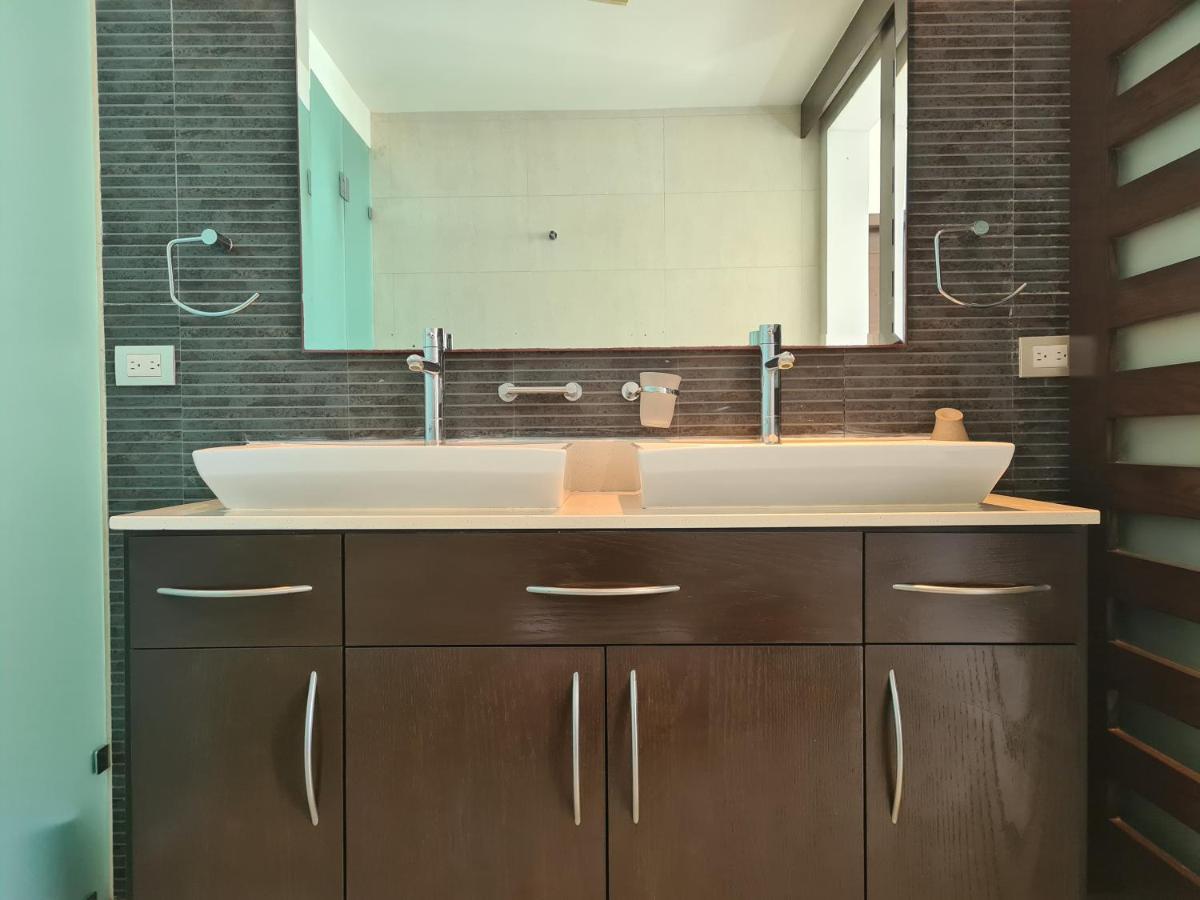 Luxury Ocean View Penthouse And Private Club Playa del Carmen