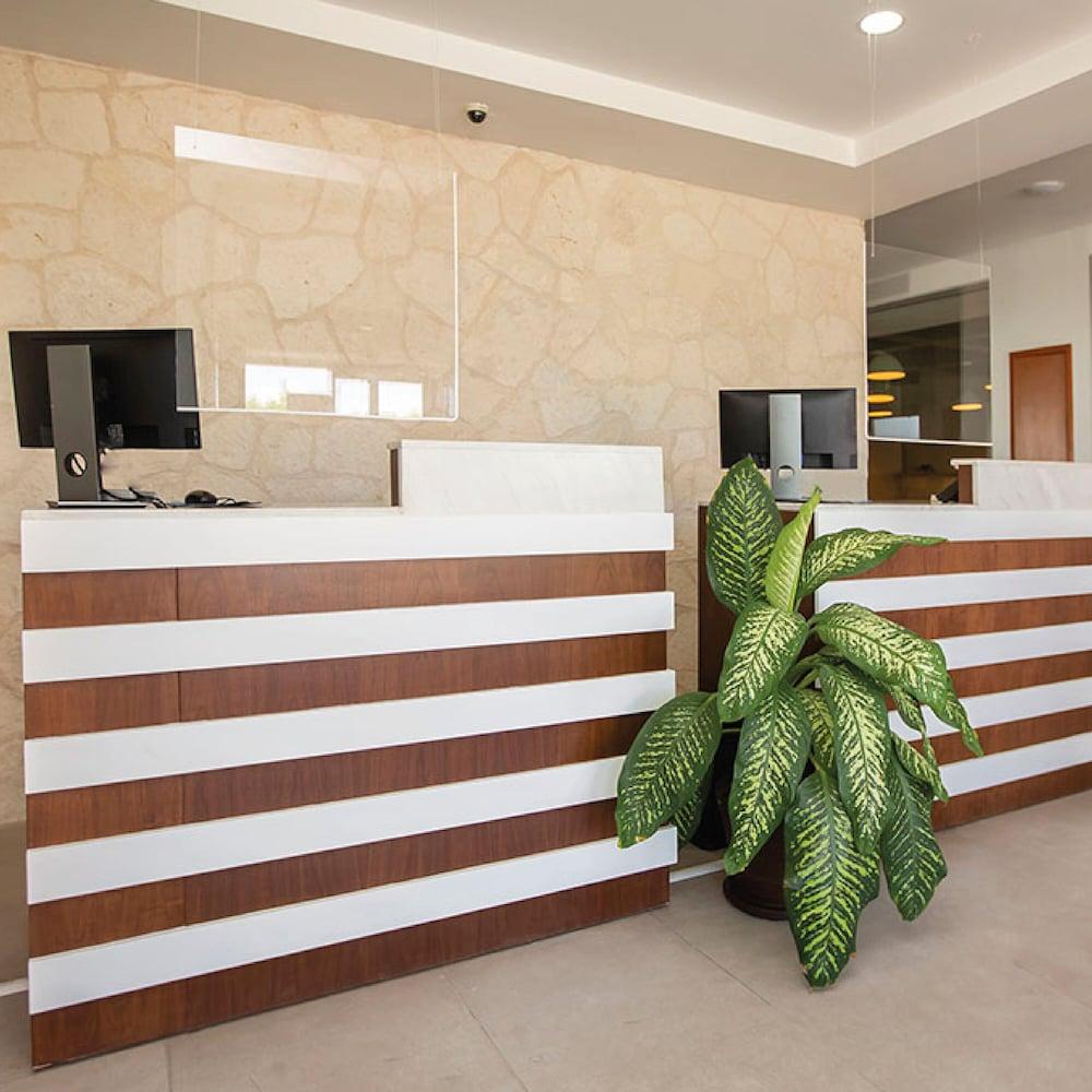 Hotel The Magic 3*