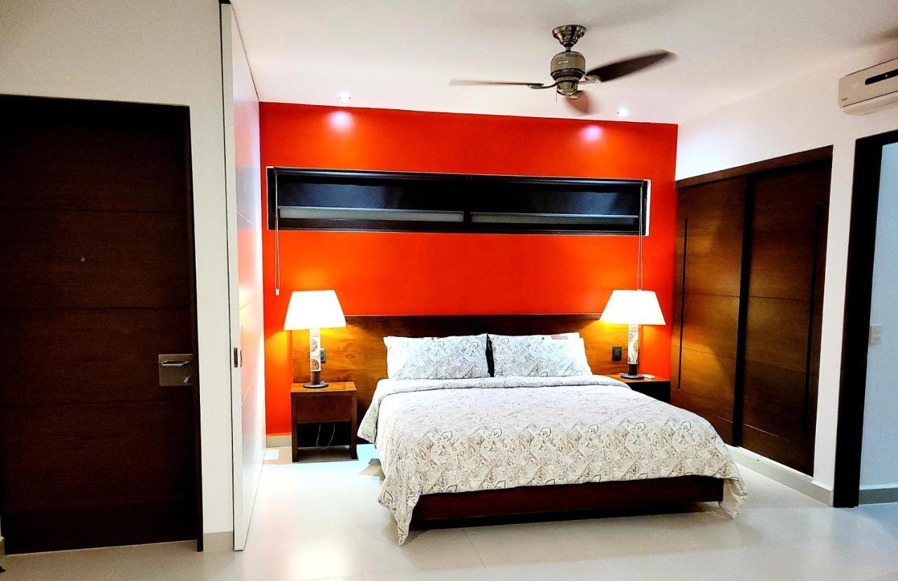 Tao In Tulum Country Club-bahia Principe, Screened Corner Balcony, And Golf Club Access Akumal