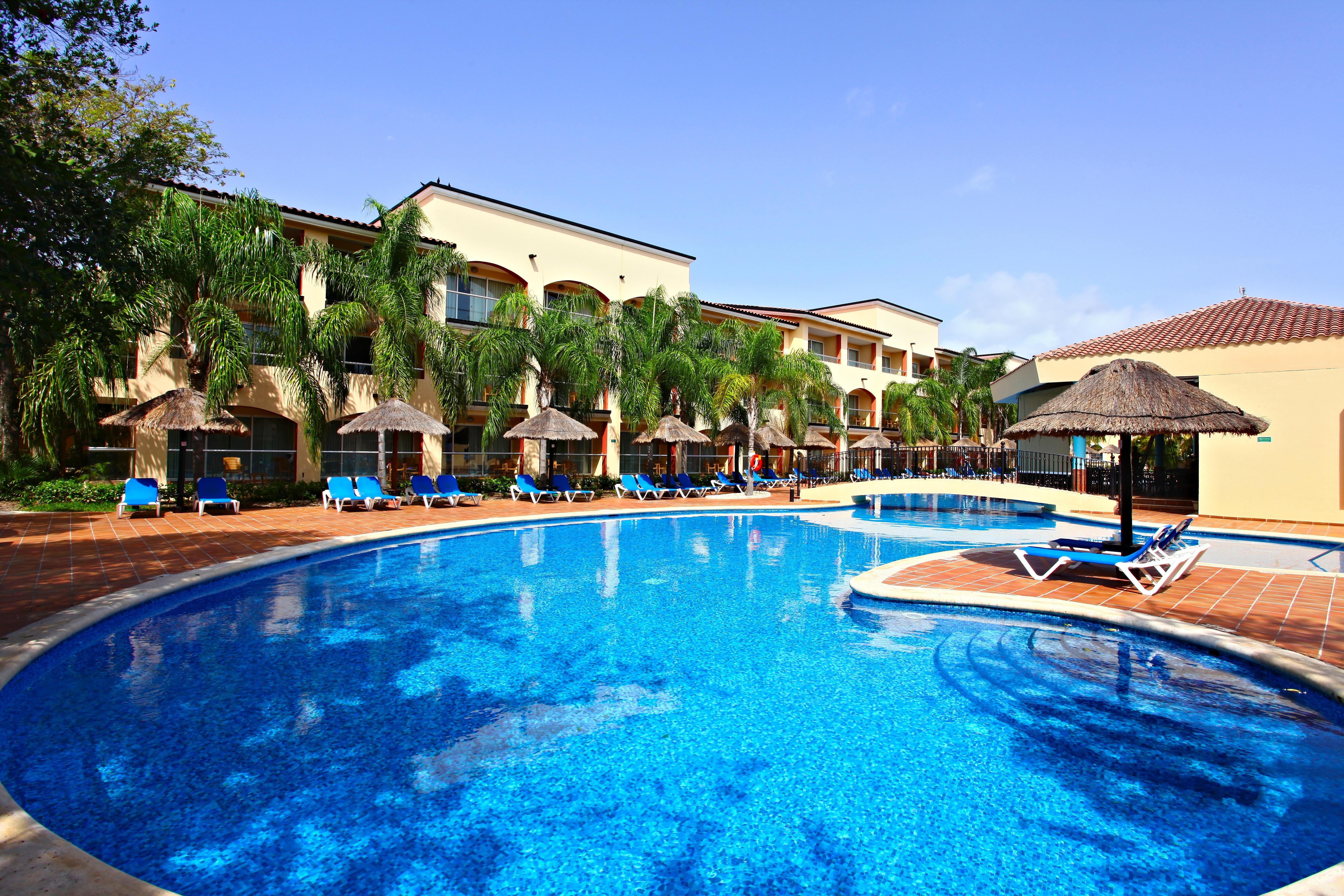 Resort Sandos Playacar 5*