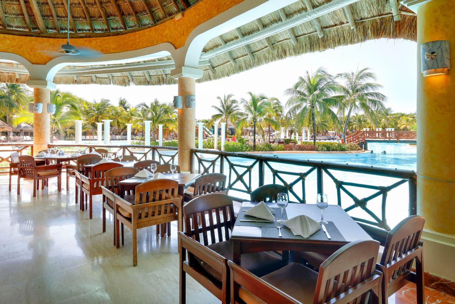 Grand Palladium Kantenah & 5* Akumal