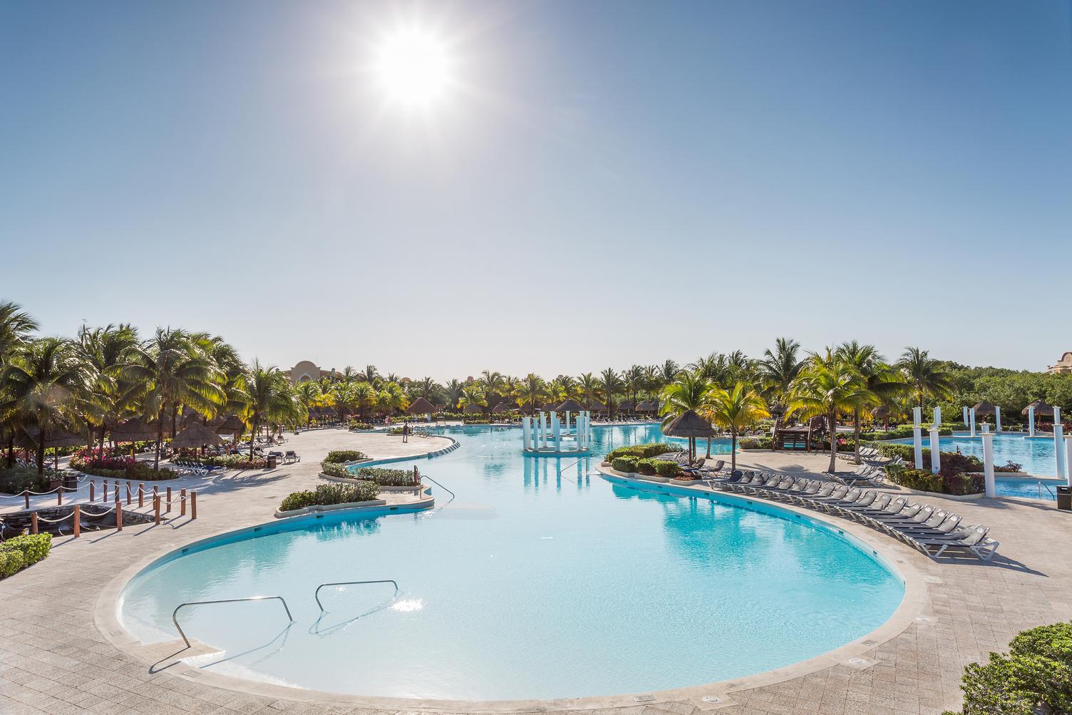 Grand Palladium Kantenah &