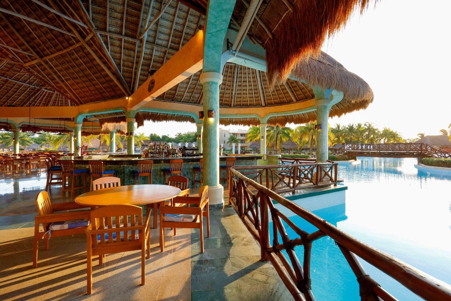 Grand Palladium Kantenah & 5* Akumal