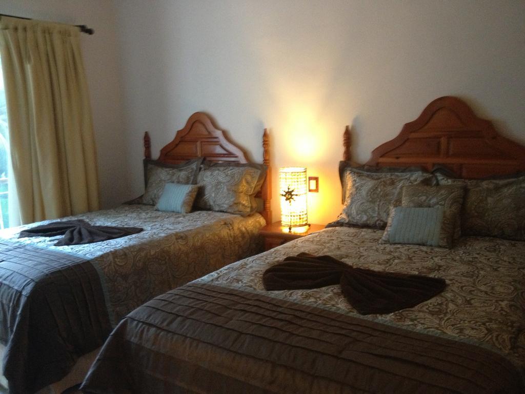 Paseo Del Sol Condohotel By Bvr Aparthotel