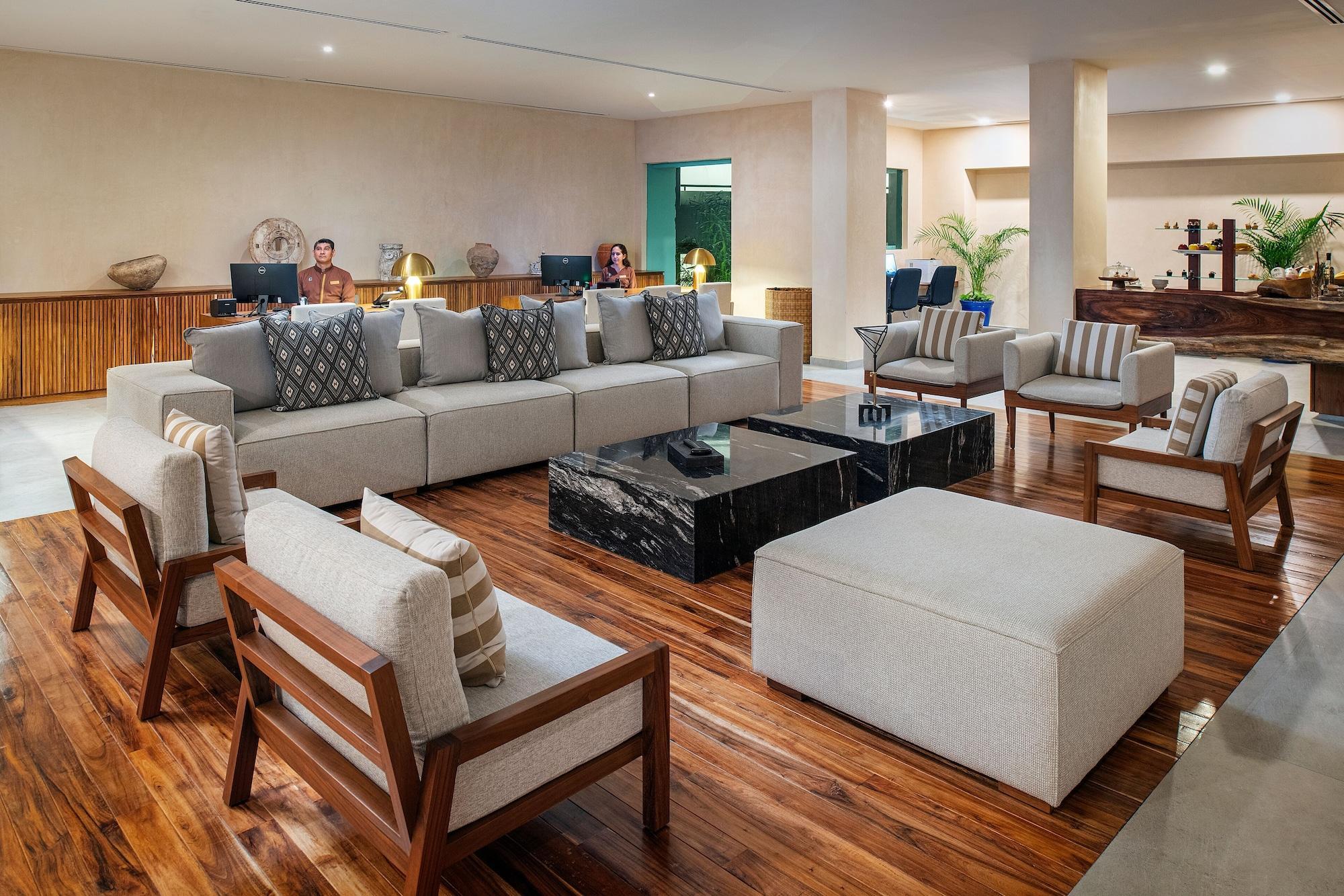 A Private Junior At The All-inclusive, Ventus At Marina El Cid & (adults Only) 4*