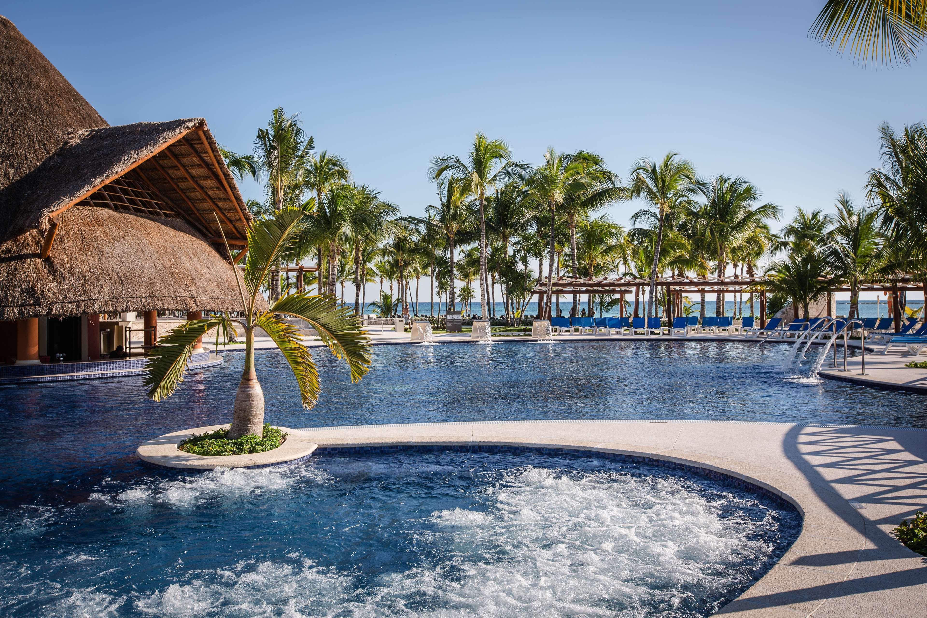 Barcelo Maya Caribe Resort 5*