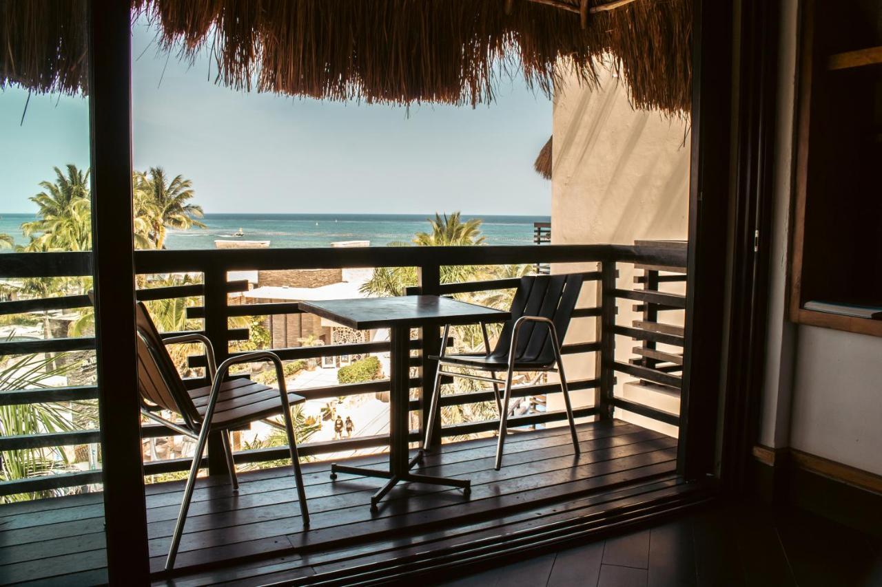 Aldea Thai Beachfront Apartamento *