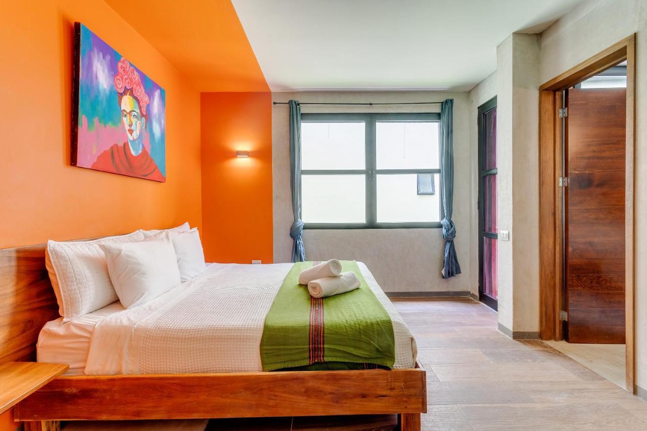 Chic In The Heart Of By Stella Apartment