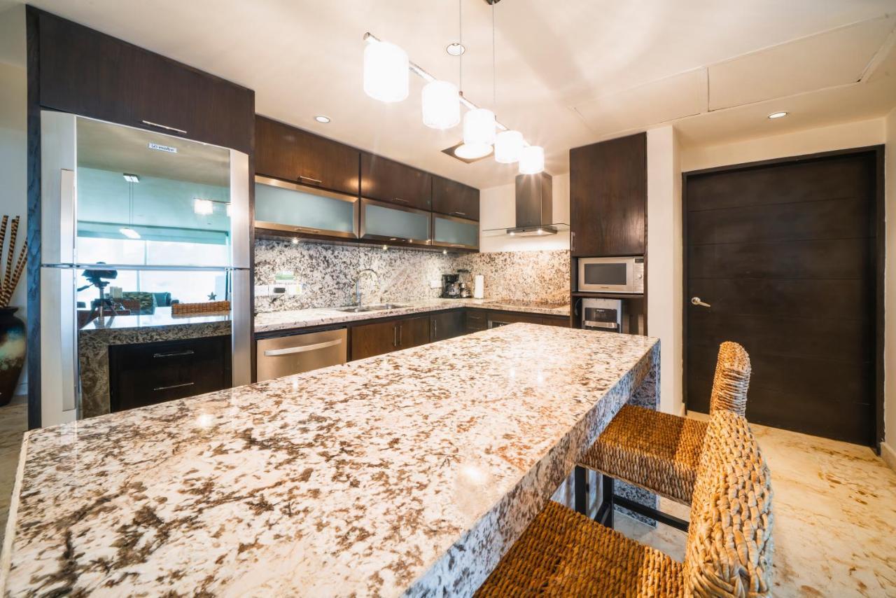 Ocean View Condo - 2 Bedrooms - At The Elements Condos - Castillo De Arena *
