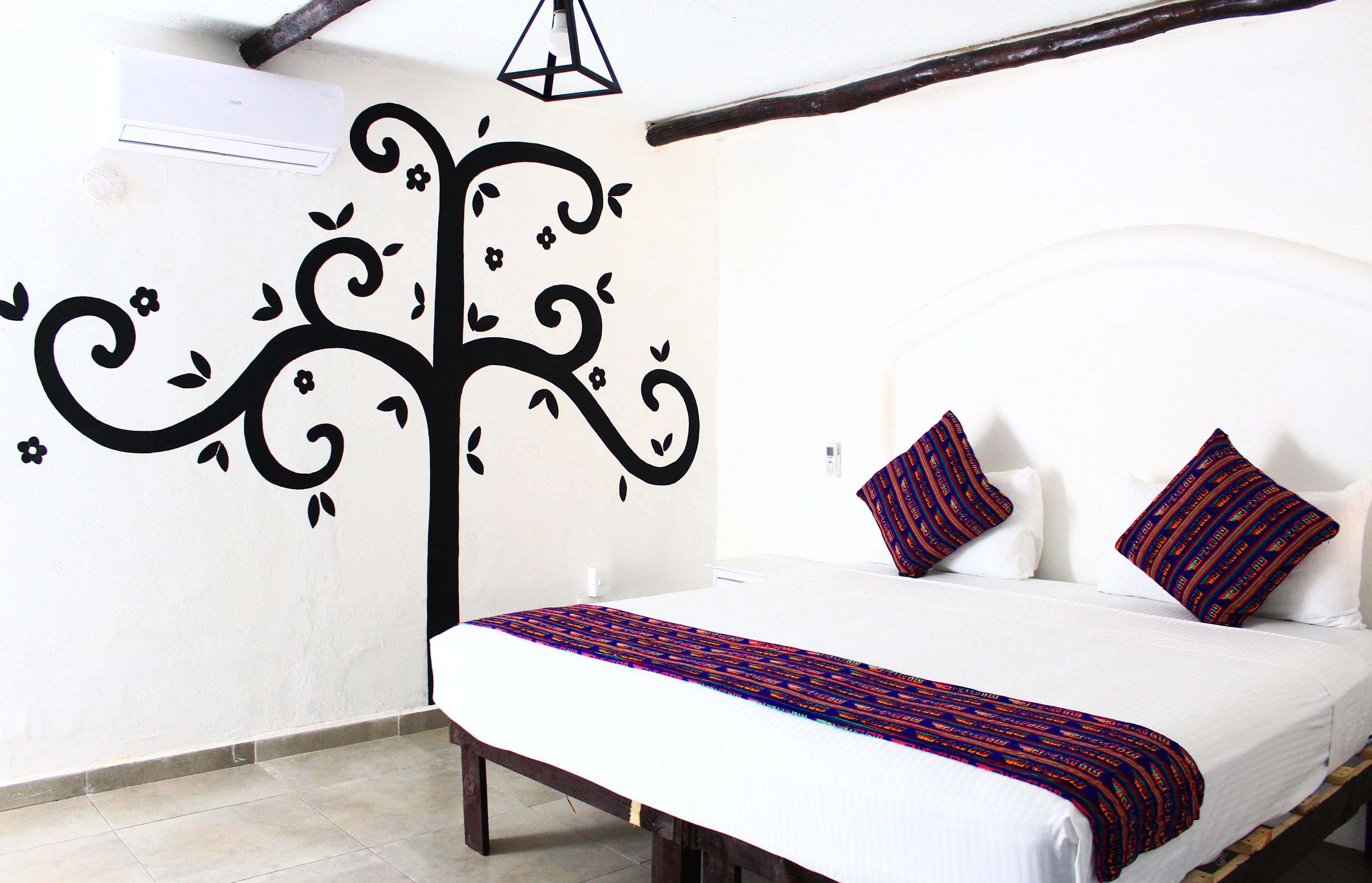 Luna Maya Hotel