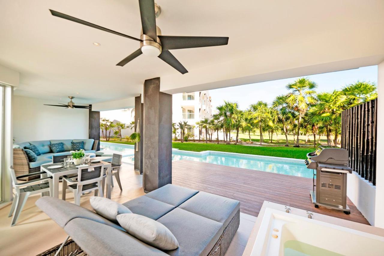 Mareazul Luxury Front Complex Secret Paradise Apartment