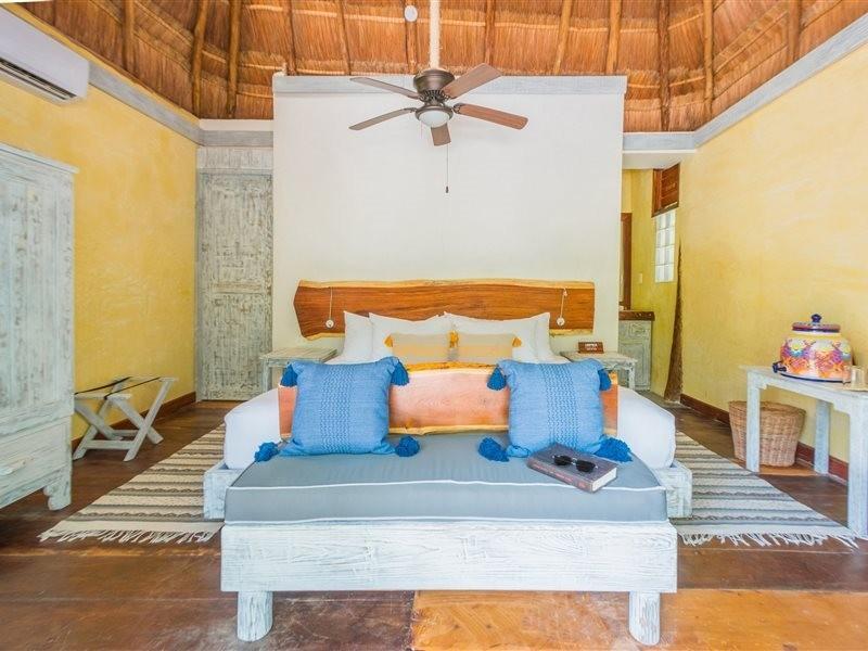 Pescadores By Ahau Collection 4*
