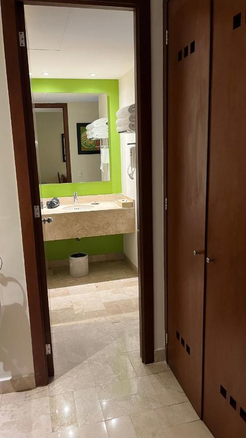 Vidanta, Mayan Palace Resort Puerto Morelos