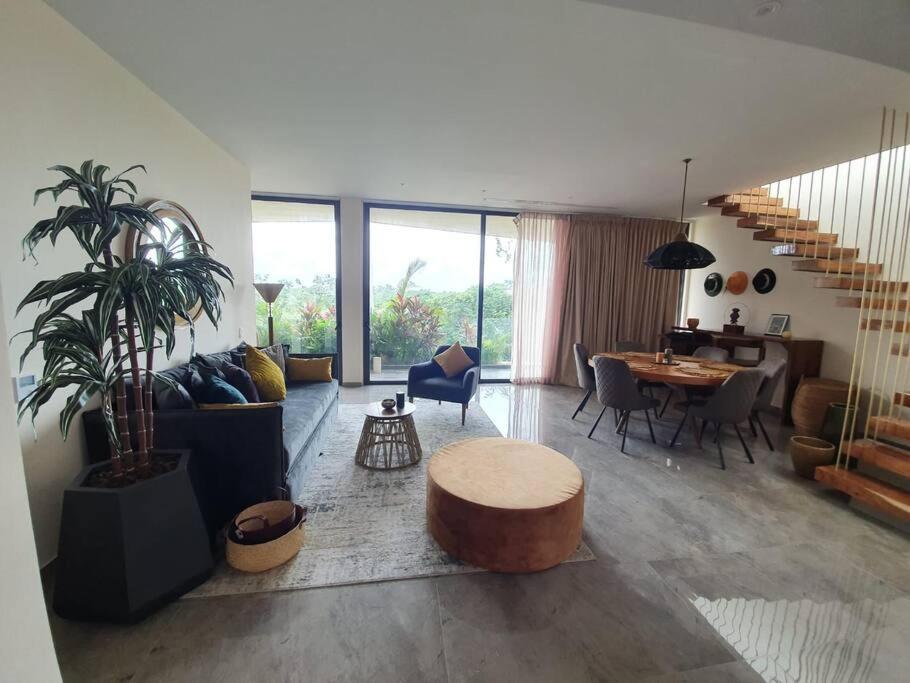 Penthouse Mannaz - Priv Pool! - 2br Apartment