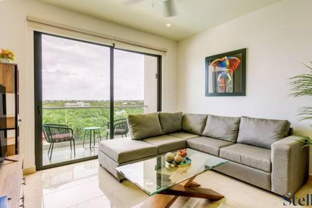 New Complex Style With Amenities Near Downtown 7min *