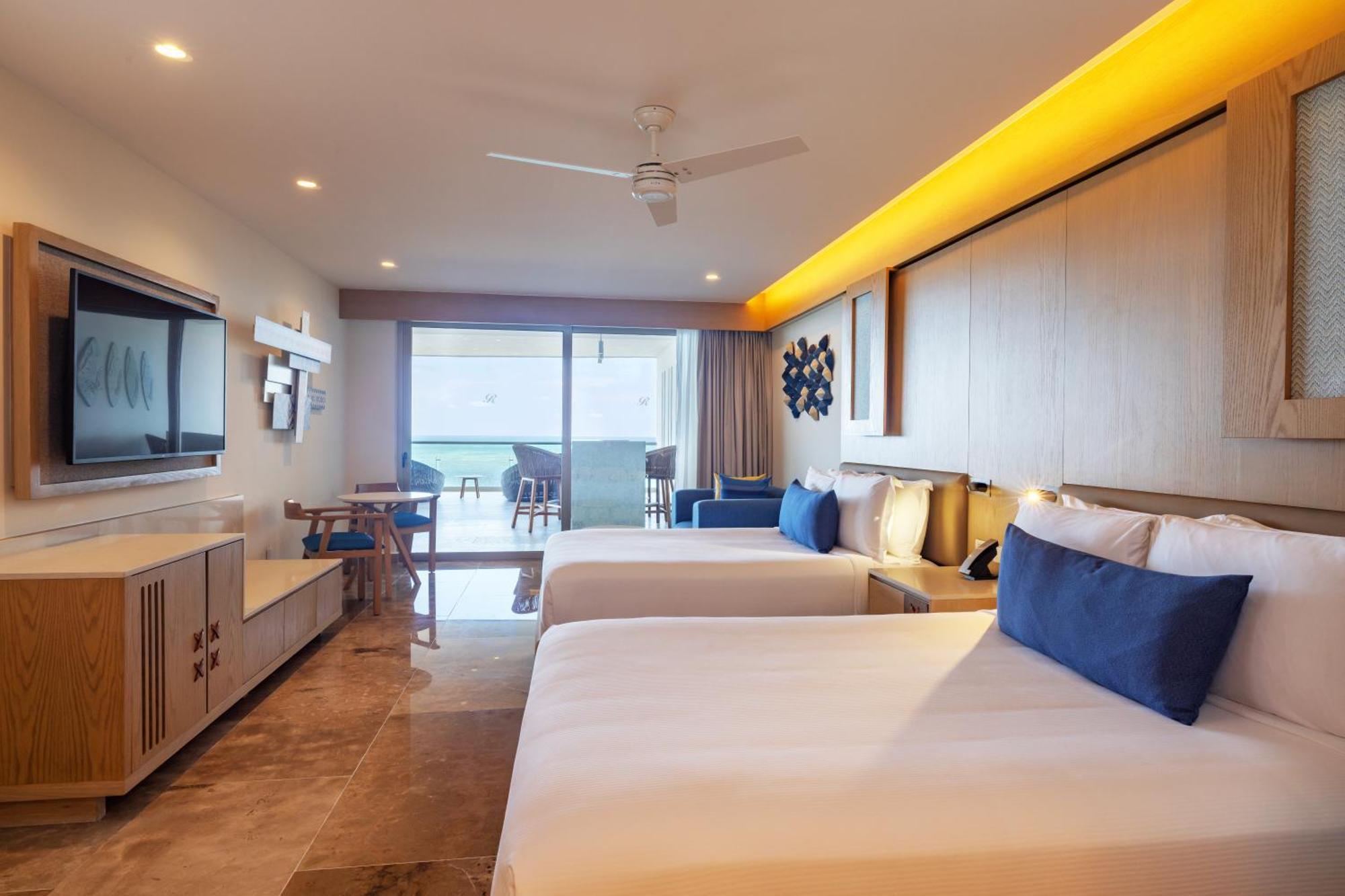 Royalton Splash Riviera Cancun, An Autograph Collection Hotel 5*