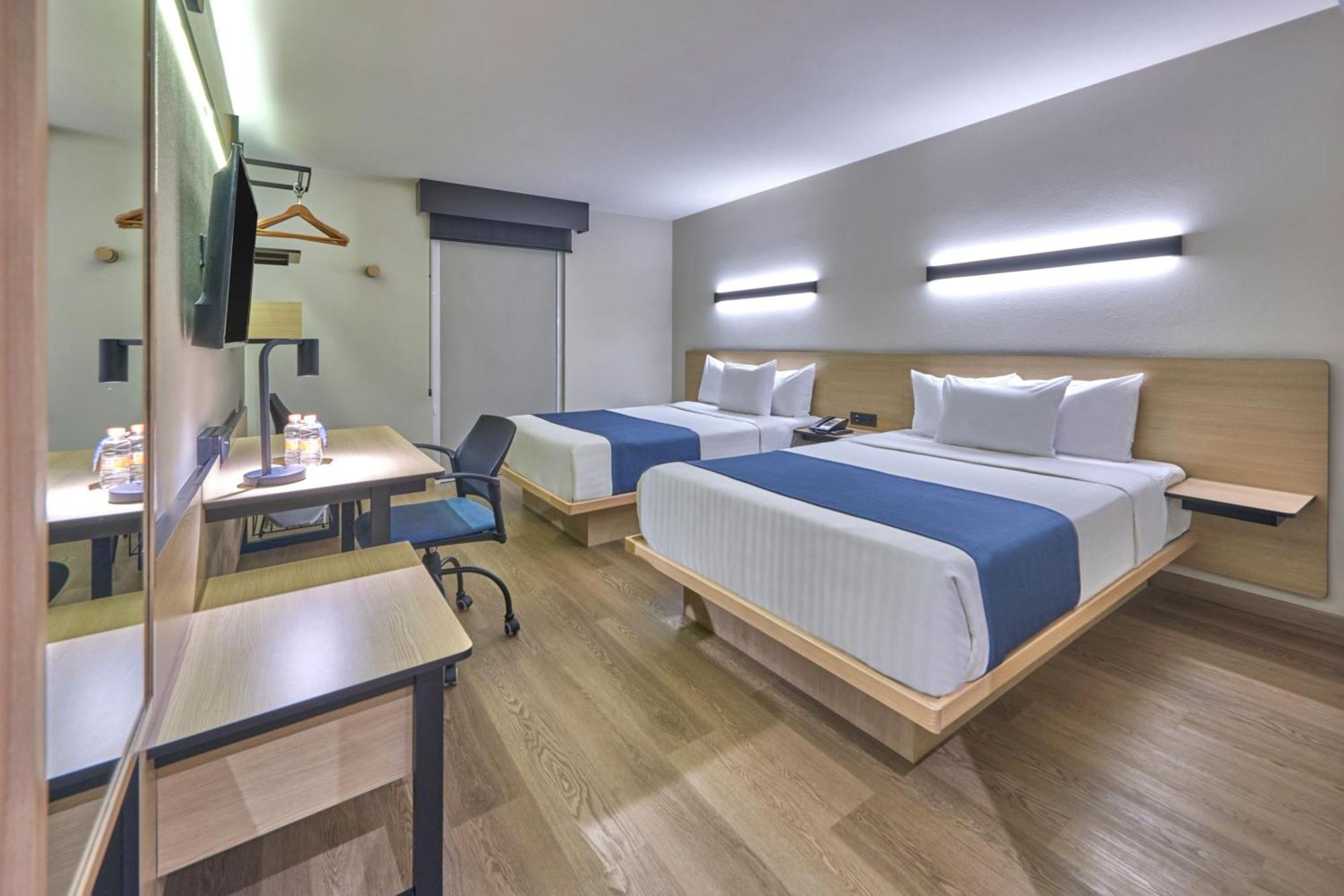 Express By Marriott Hotel 4*