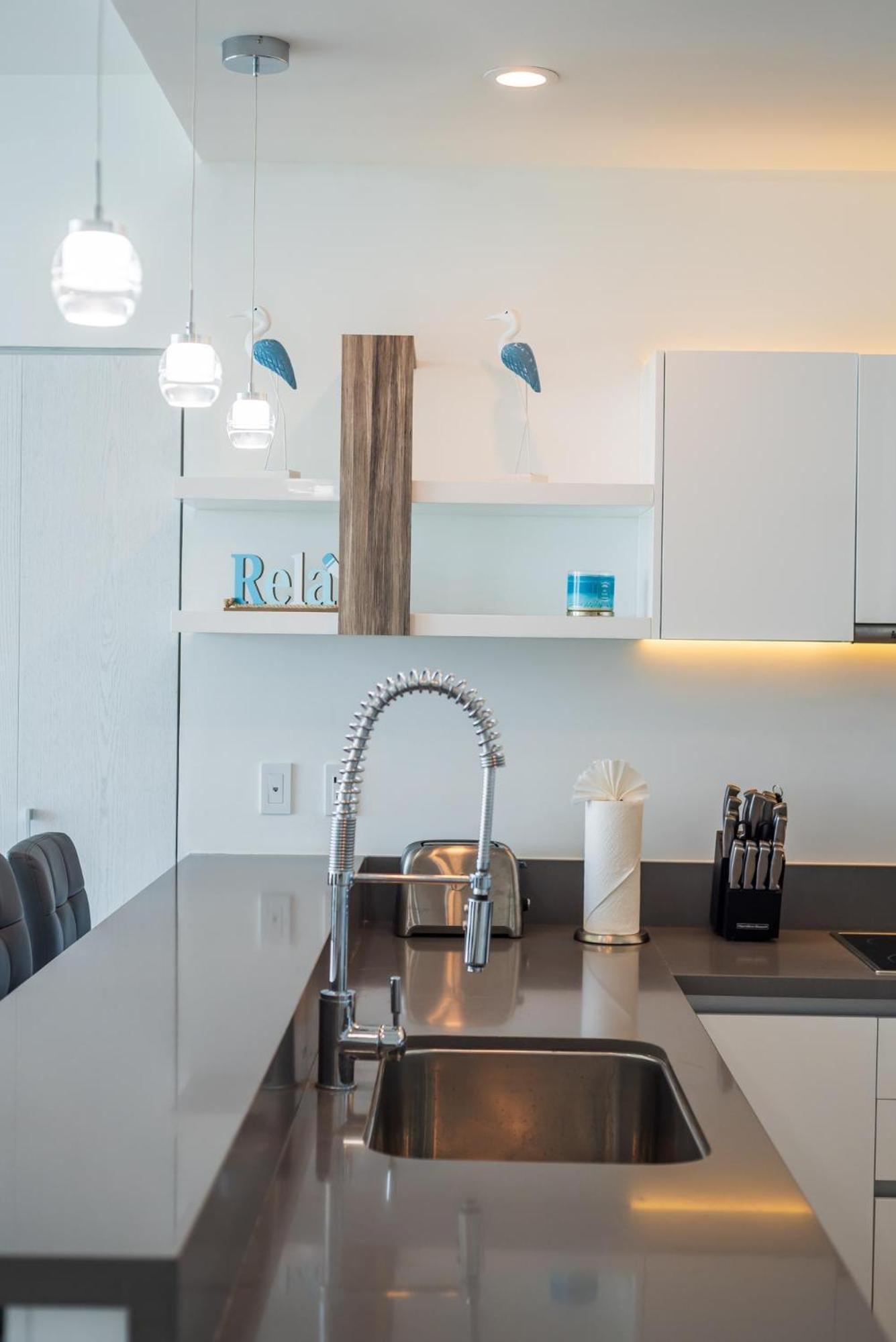 Oce31- Oceana 2 Bedroom Amazing Ocean View Penthouse Apartment