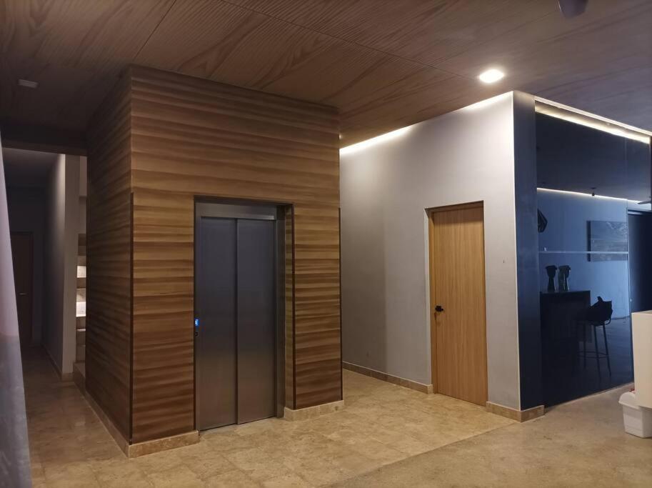 Pent H Sin Cocina Con Piscina Gaia Apartment *