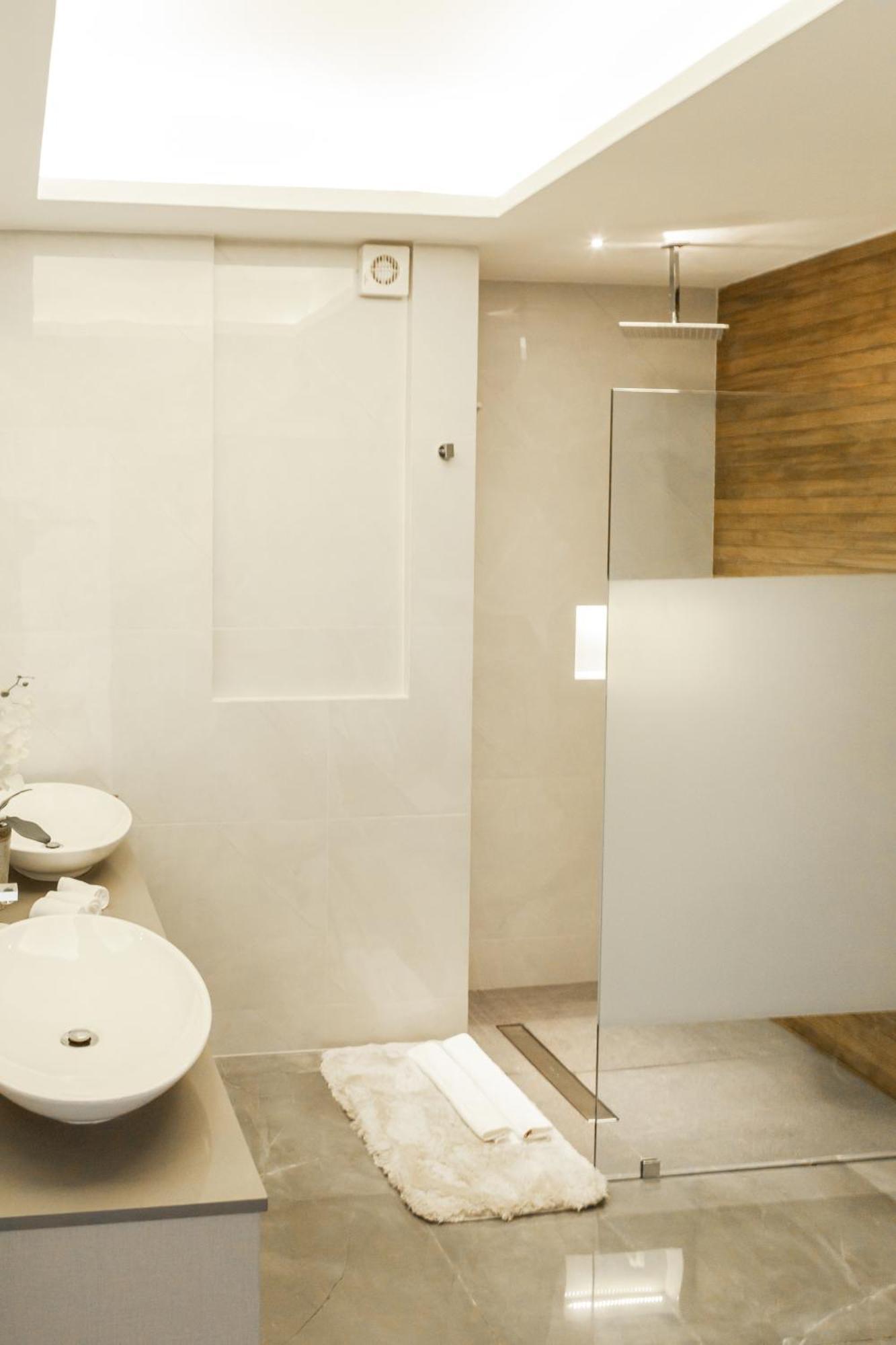 Aparthotel Fabulous & Exclusive With Sea View Pool Bbq Garden 4*