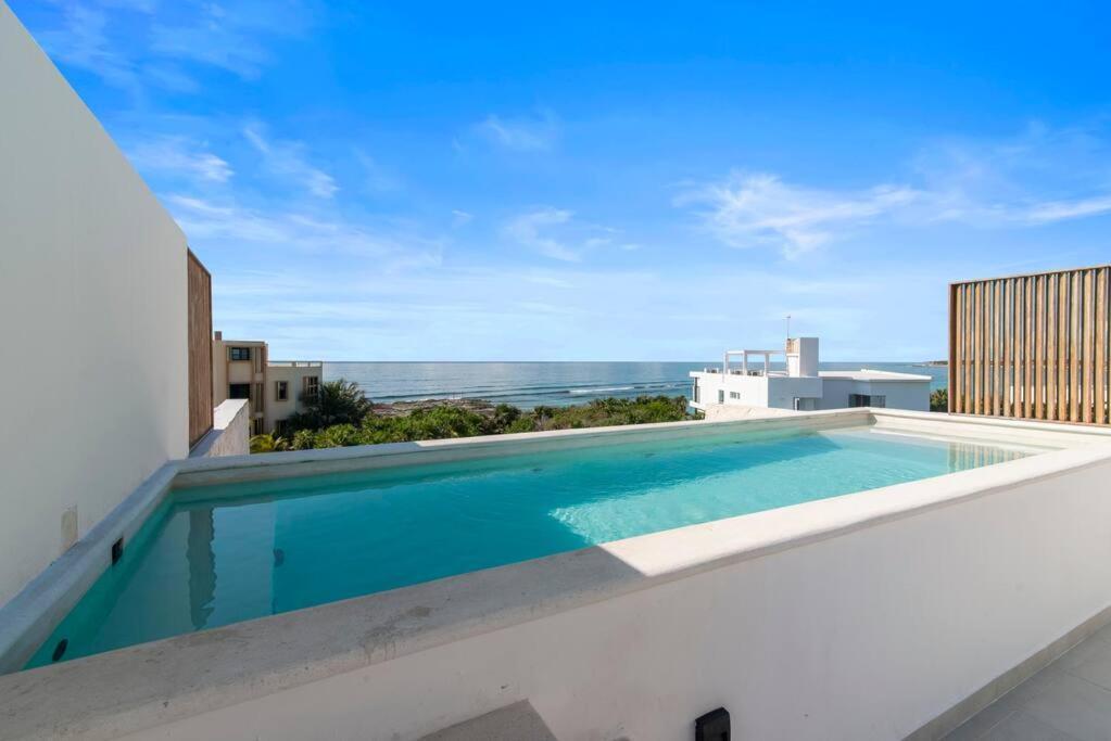 Jungle Joy Prv Jacuzzi Access Rooftop Pools W Sea Views + Club Apartamento Akumal