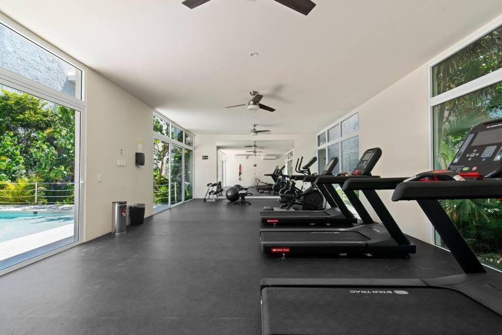Jungle Joy Prv Jacuzzi Access Rooftop Pools W Sea Views + Club Apartamento Akumal