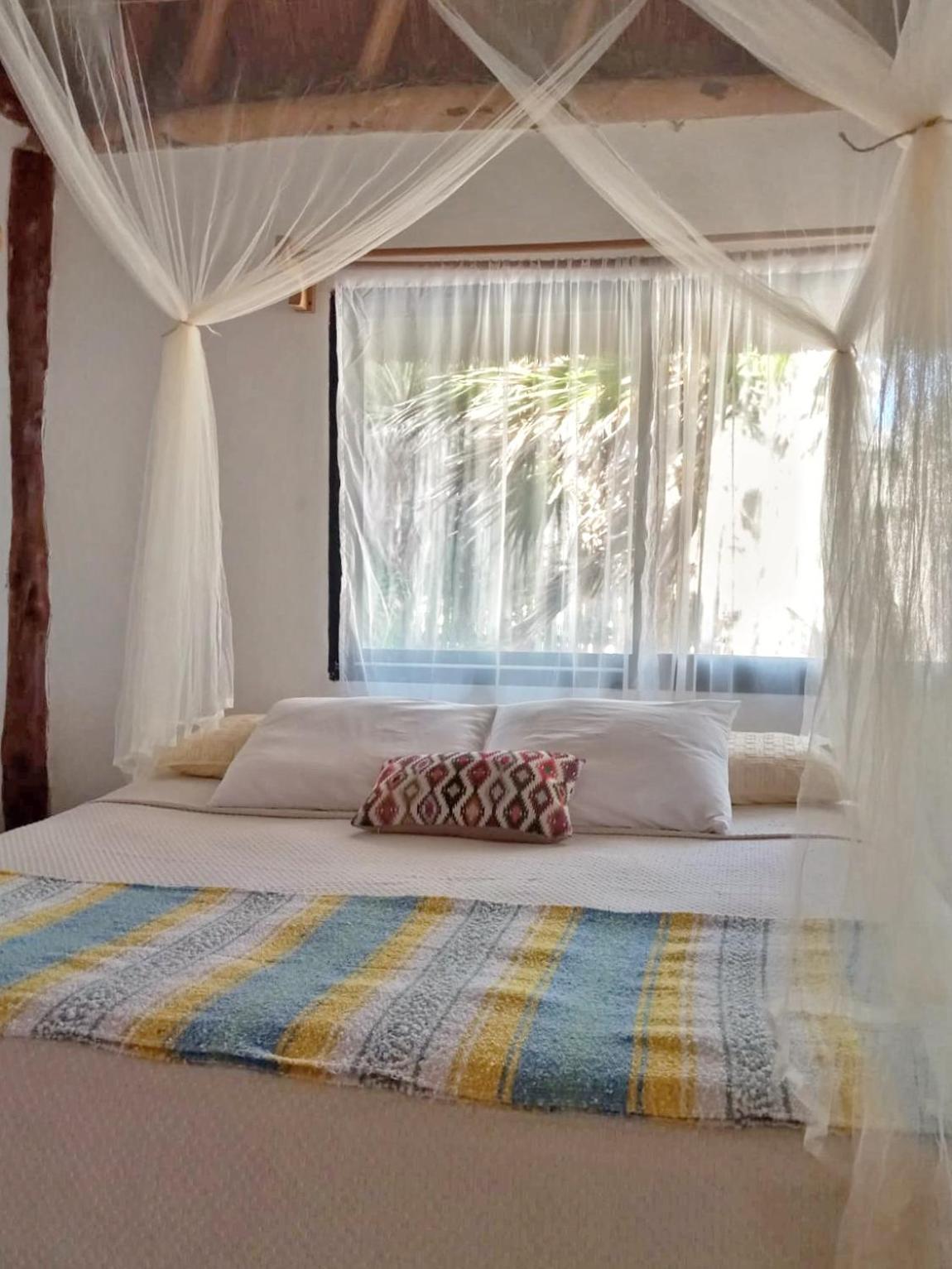 Villa Casa De Mar, Tulum, Hermosa Privada A La Orilla Del Mar Con Cocina
