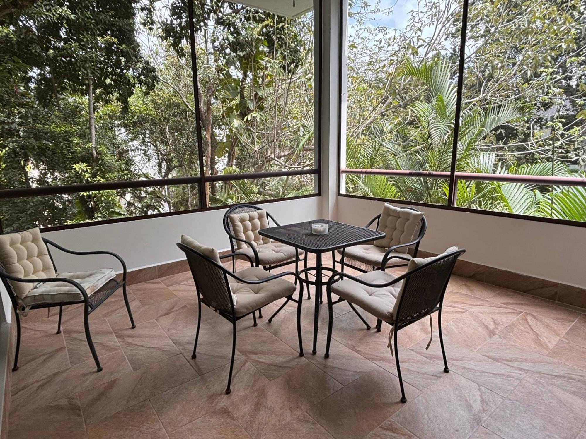 Apartment Caribbean Golf And Retreat