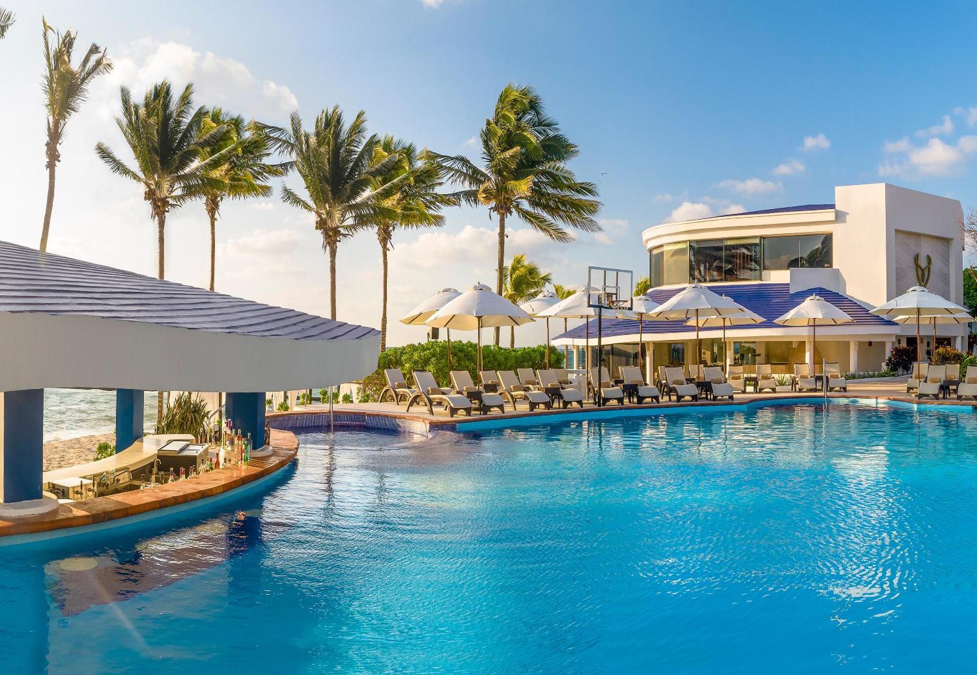 Desire Riviera Maya Pearl - Couples Only Resort