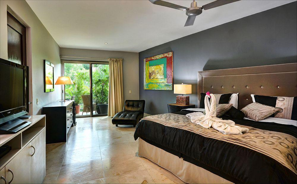 Via 38 Playa del Carmen