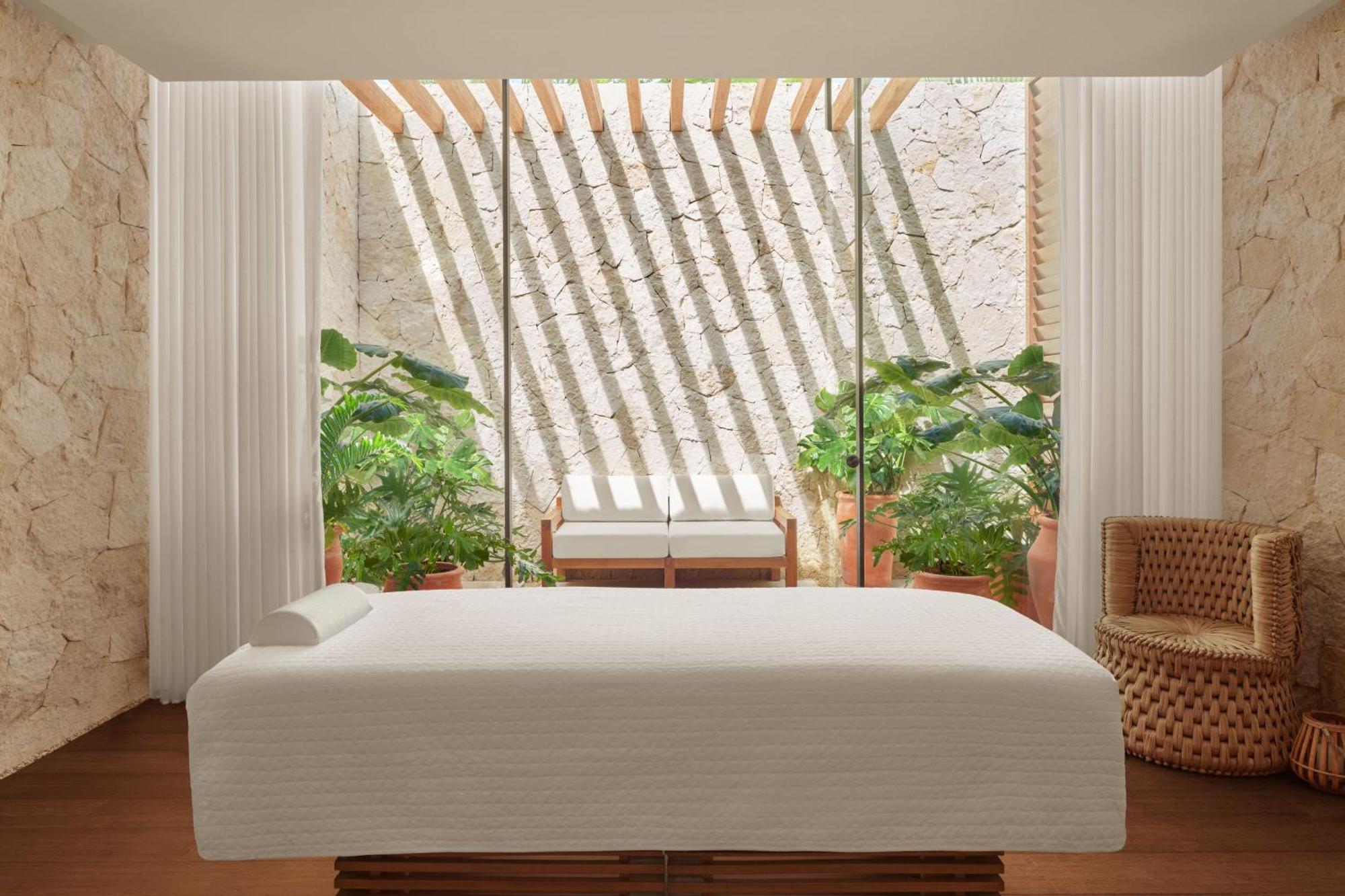 Hotel The Riviera Maya Edition At Kanai