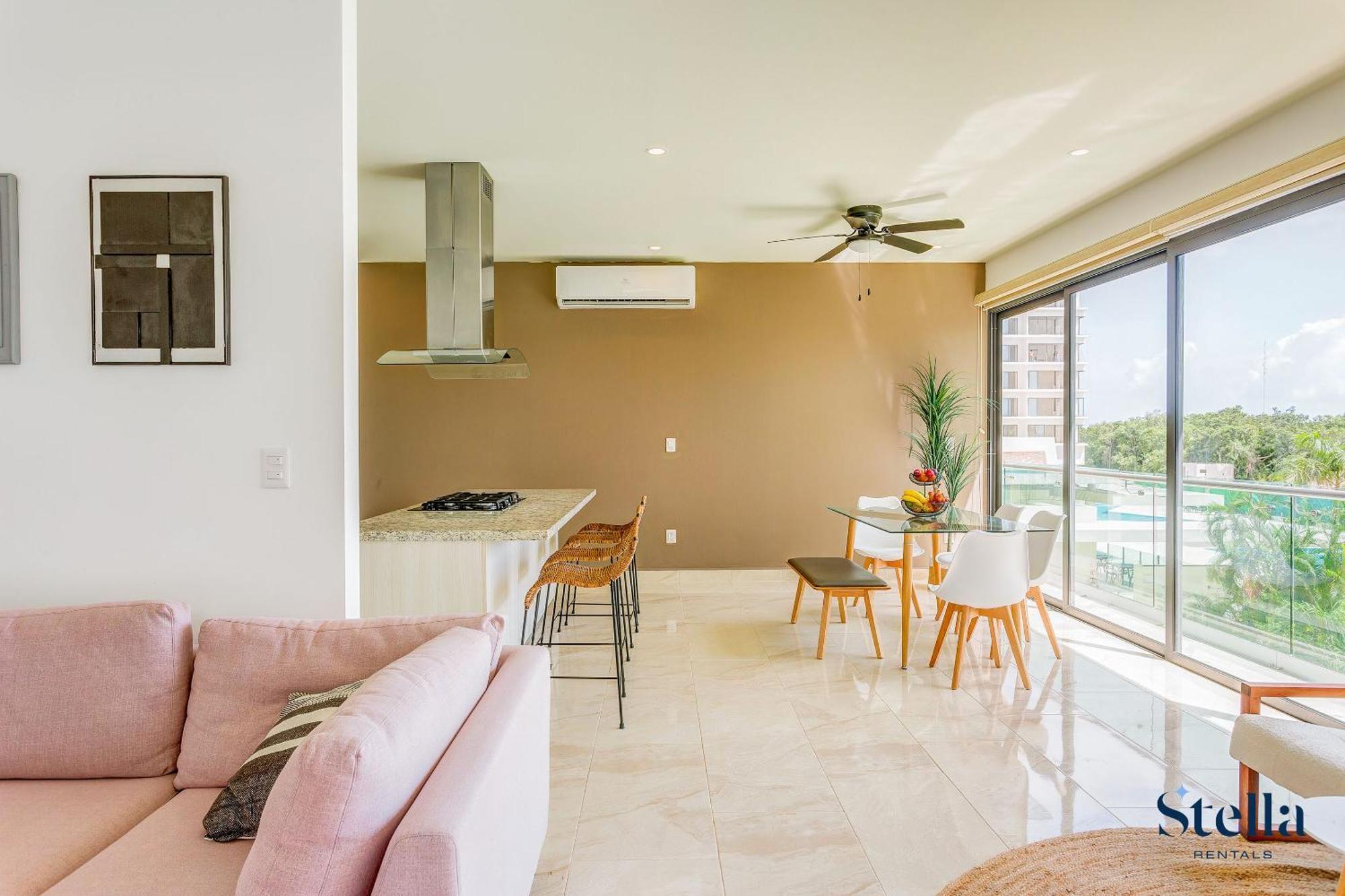 Holiday home New Complex Style With Amenities Near Downtown 7min