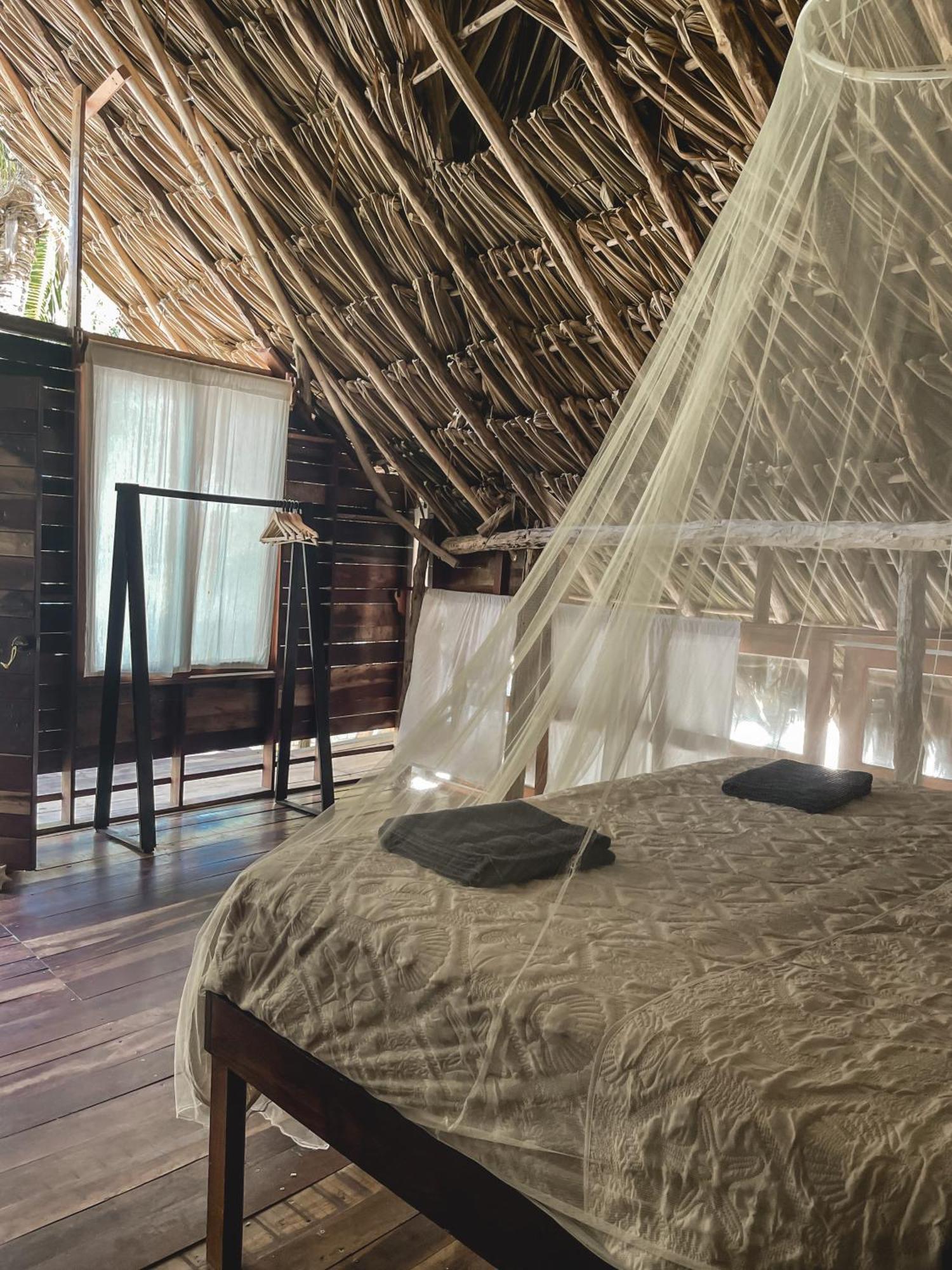 Chavez Eco And * Tulum