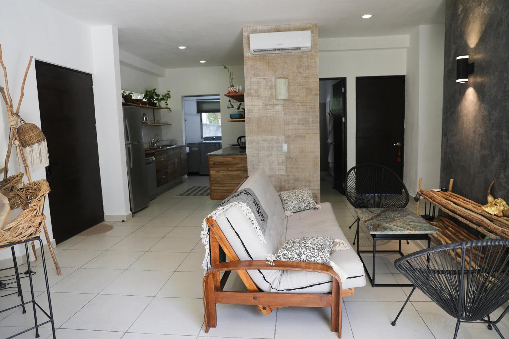 Apartment Full Equipped 2 Bdrm In Gated Community & Pool View