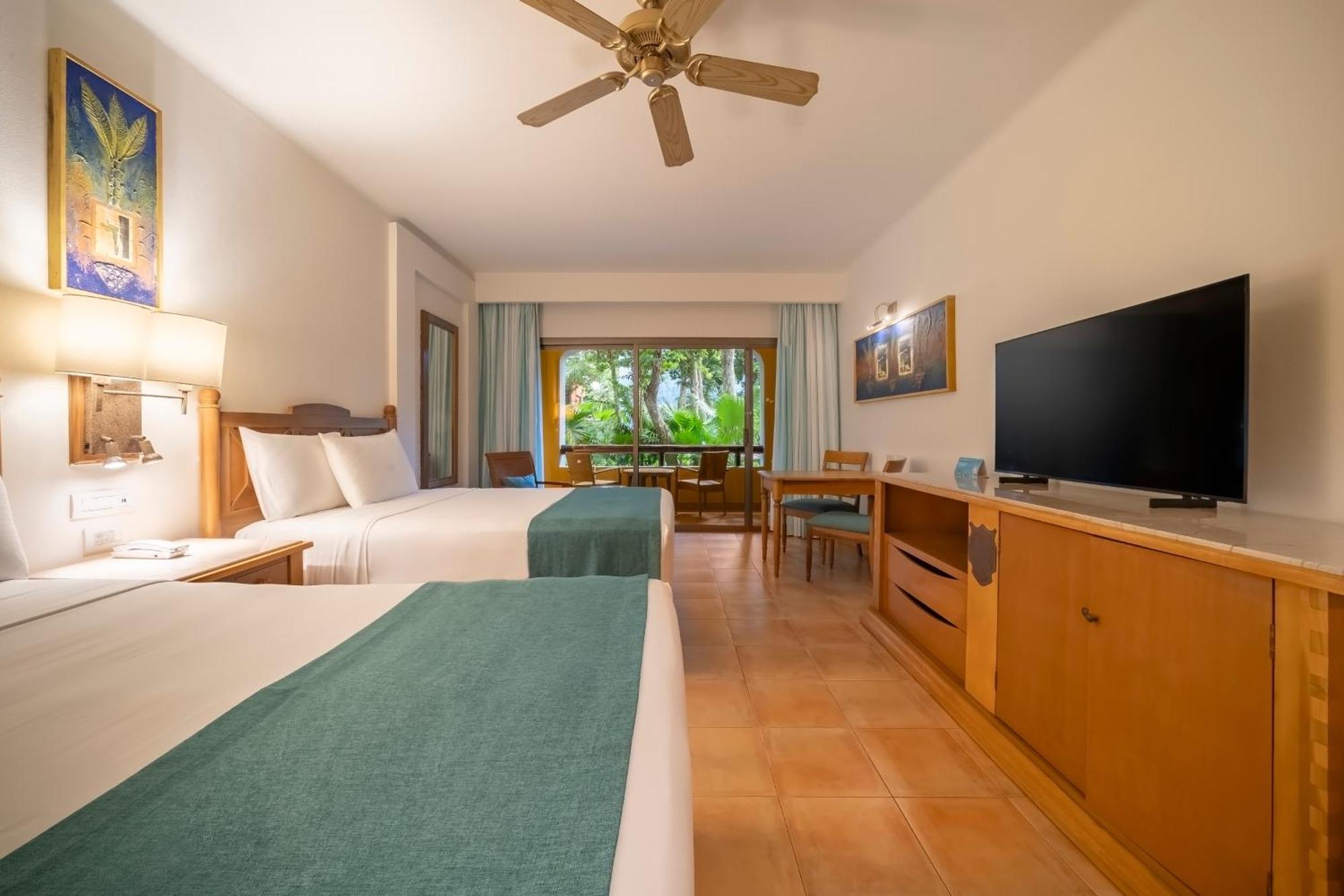 Resort Iberostar Selection Paraiso Lindo 5*
