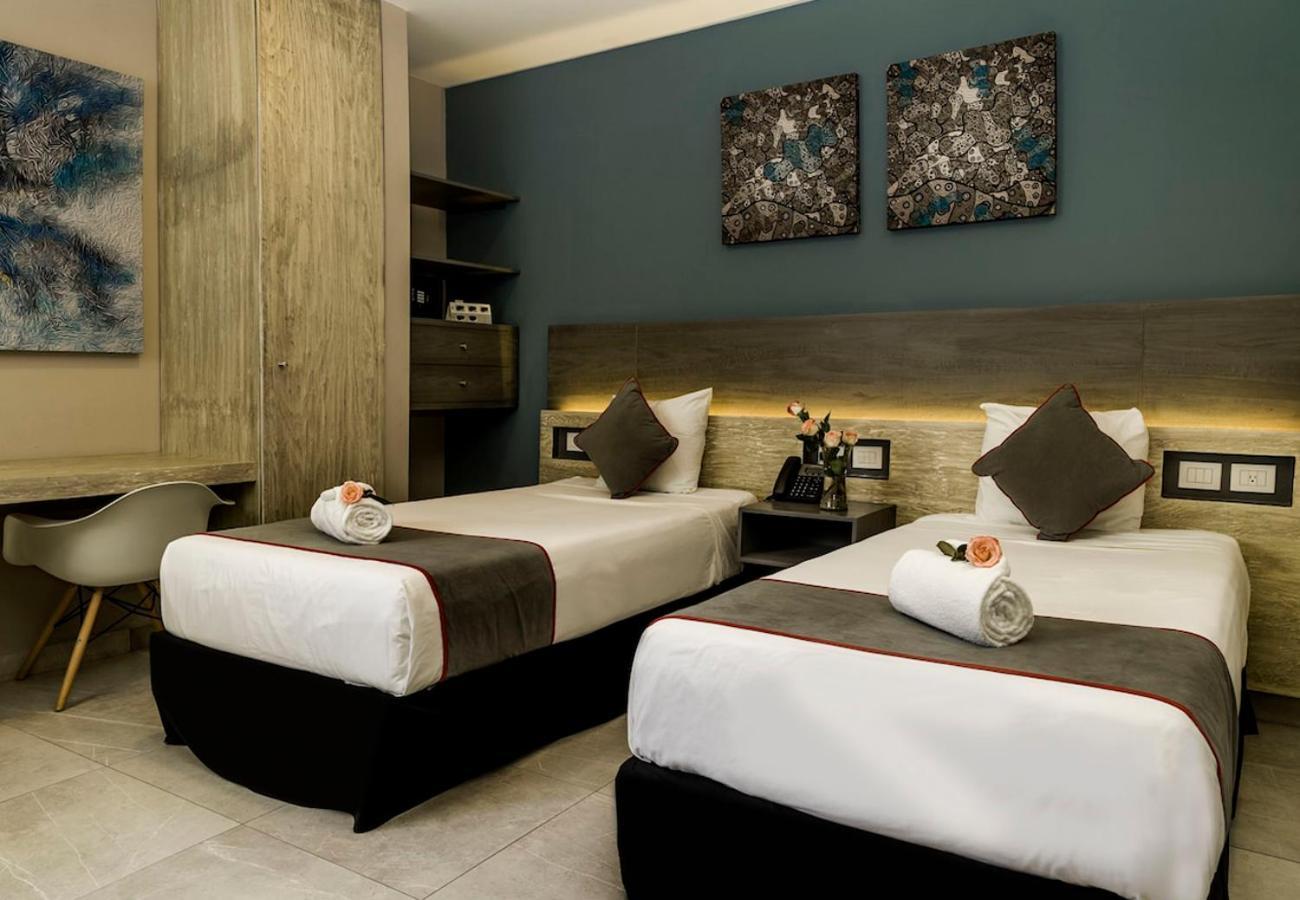 Bfh Attraction- Deluxe - 2oo Metros Del Mar, Centro Hotel Playa del Carmen