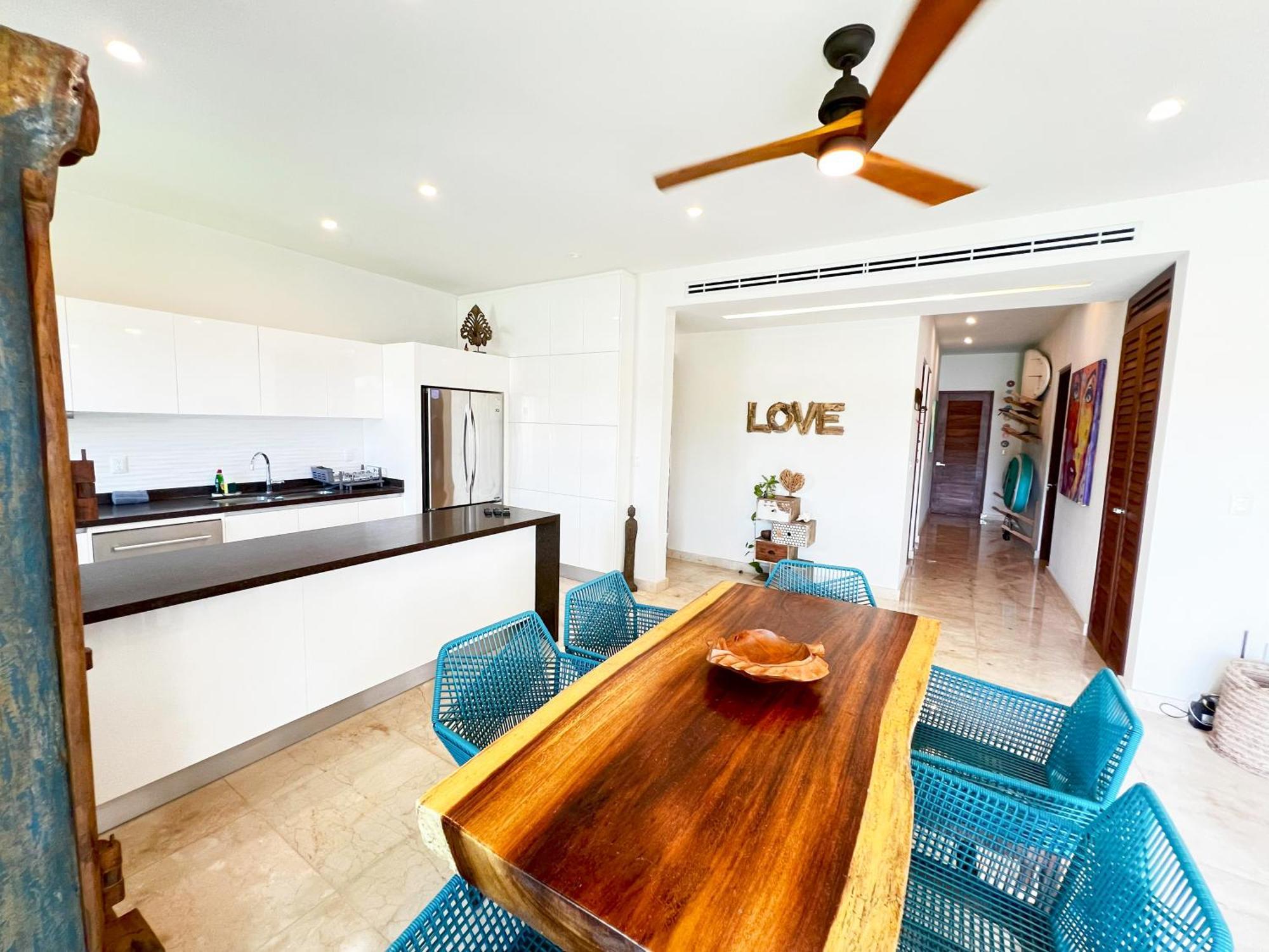Ground Floor Paradise With Marina View And Pool Paddleboard Included *