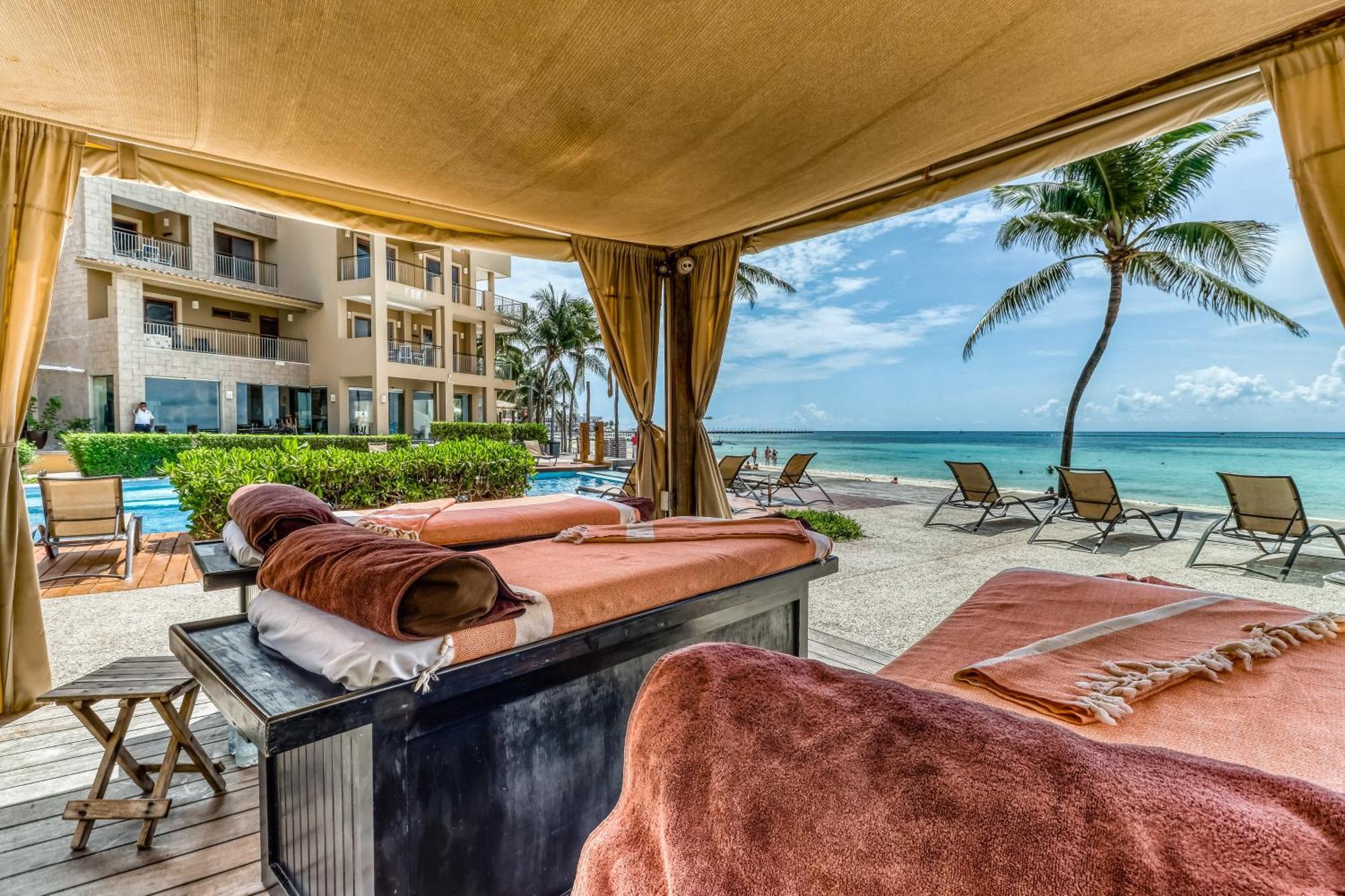 Residences El Faro, Surf 207 Apartment