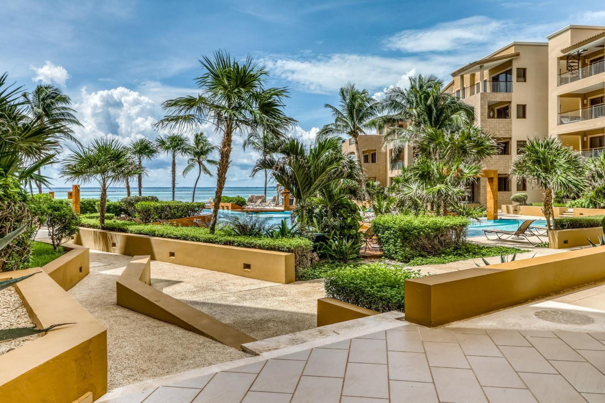 Apartment Residences El Faro, Surf 207 *