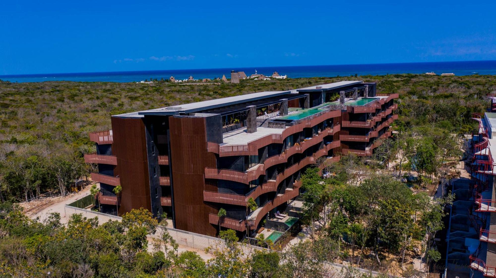Seascape Near The With A Sea-view Rooftop And Infinity Pool Apartment *