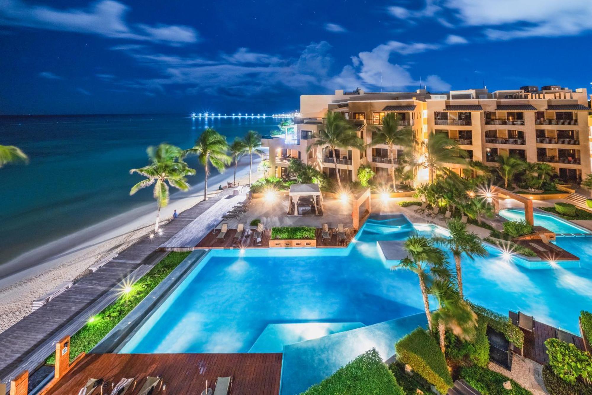Surf 408 - Beachfront Stunning Ocean View Penthouse - At El Faro Holiday home *