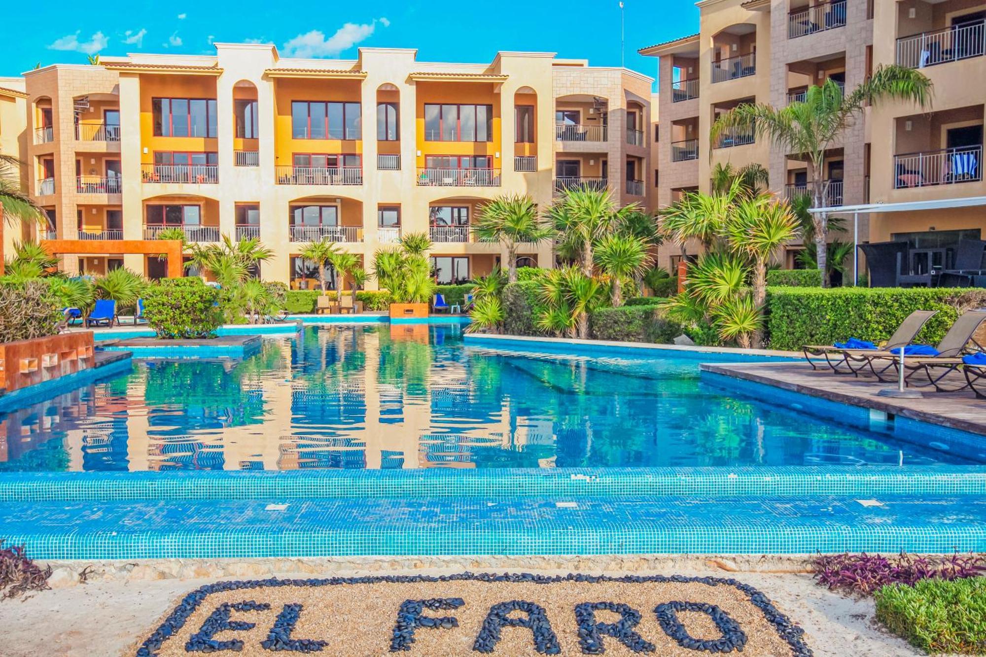 Holiday home Surf 408 - Beachfront Stunning Ocean View Penthouse - At El Faro