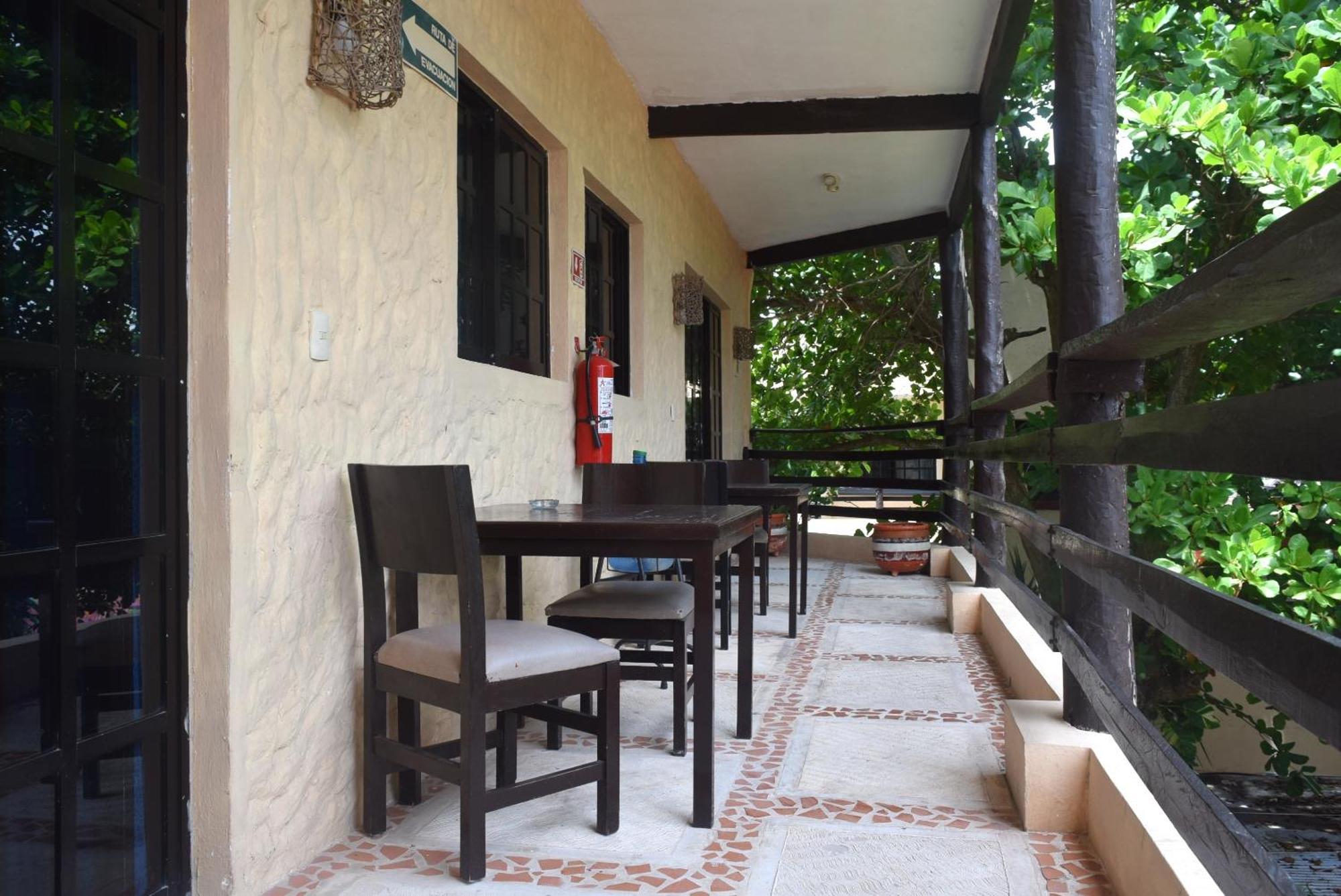 Hotel Casa El Moro Puerto Morelos