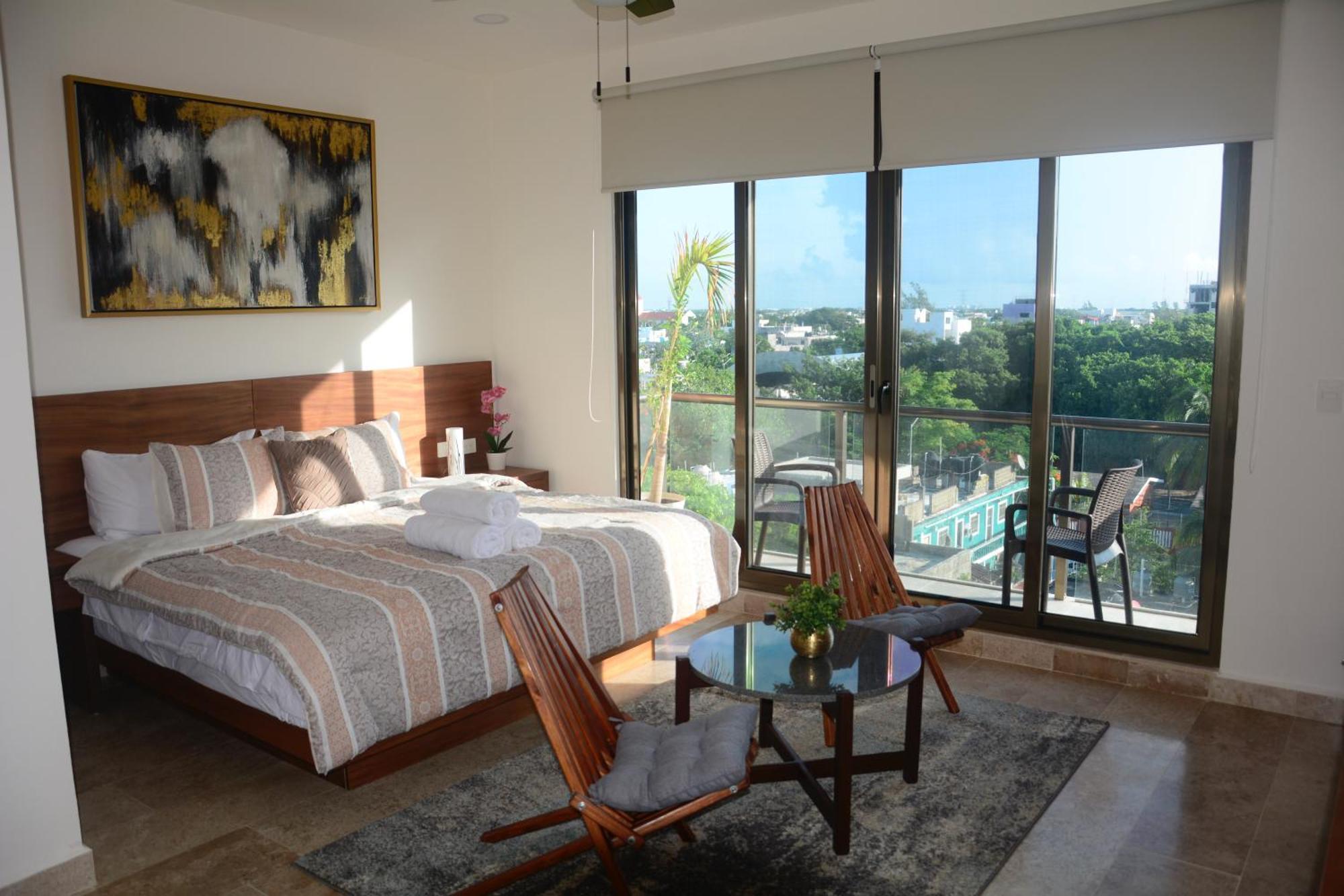Stylish Ocean-view - Steps From 5th Avenue Apartment Playa del Carmen
