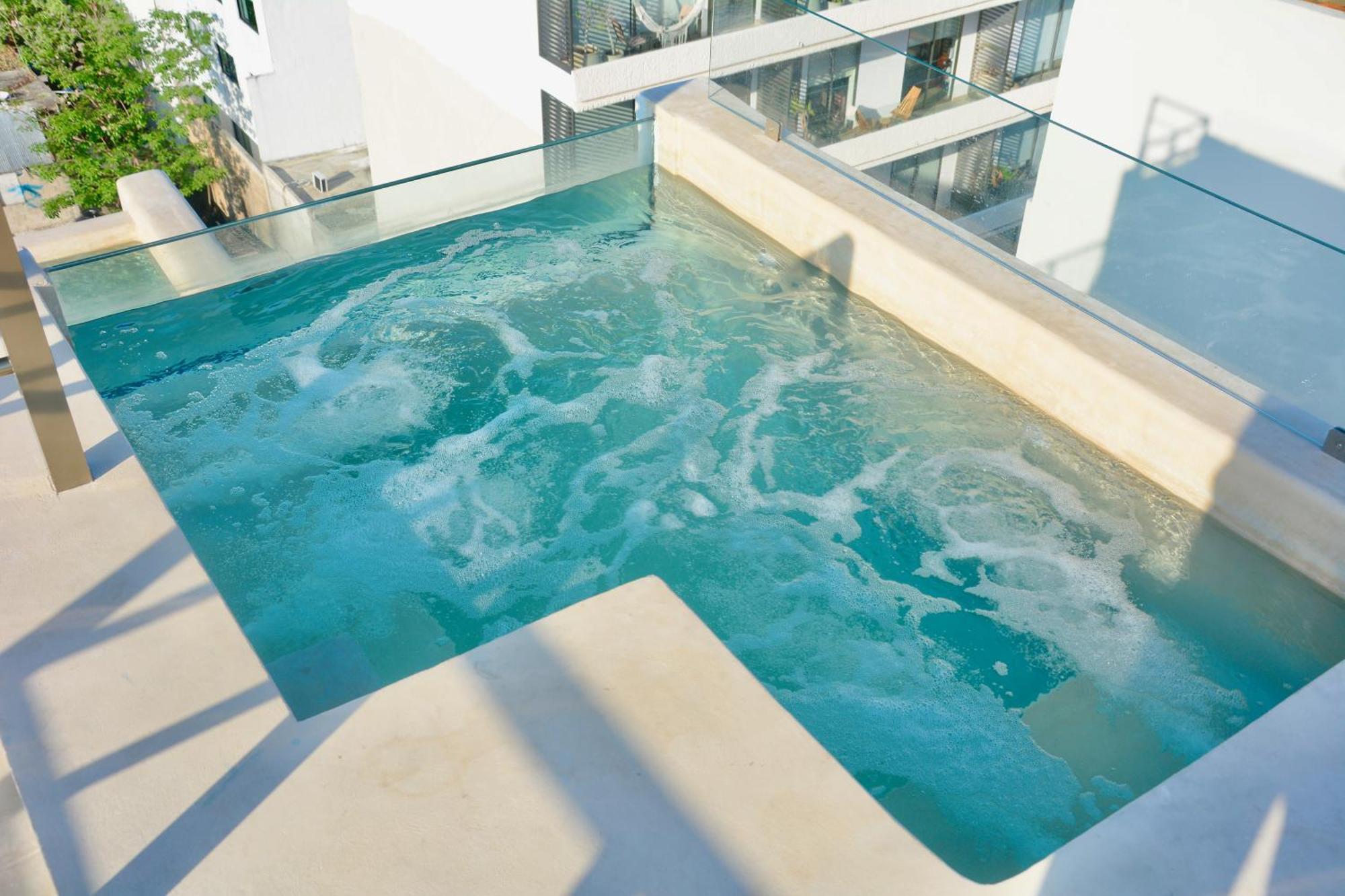 Stylish Ocean-view - Steps From 5th Avenue Playa del Carmen