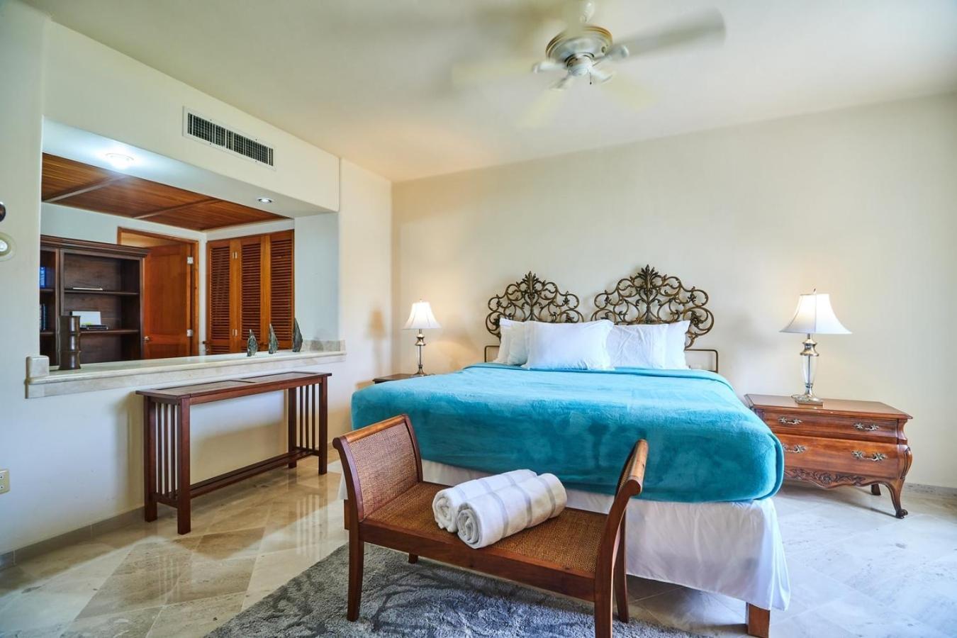 Beachfront Appt With Amazing Pool In Pto Aventuras *
