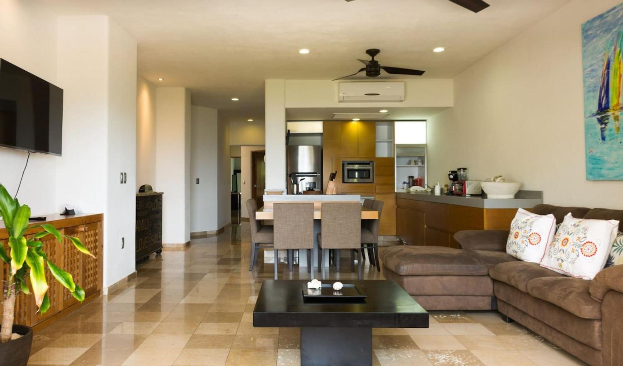 Ocean Front Condo Hotel *
