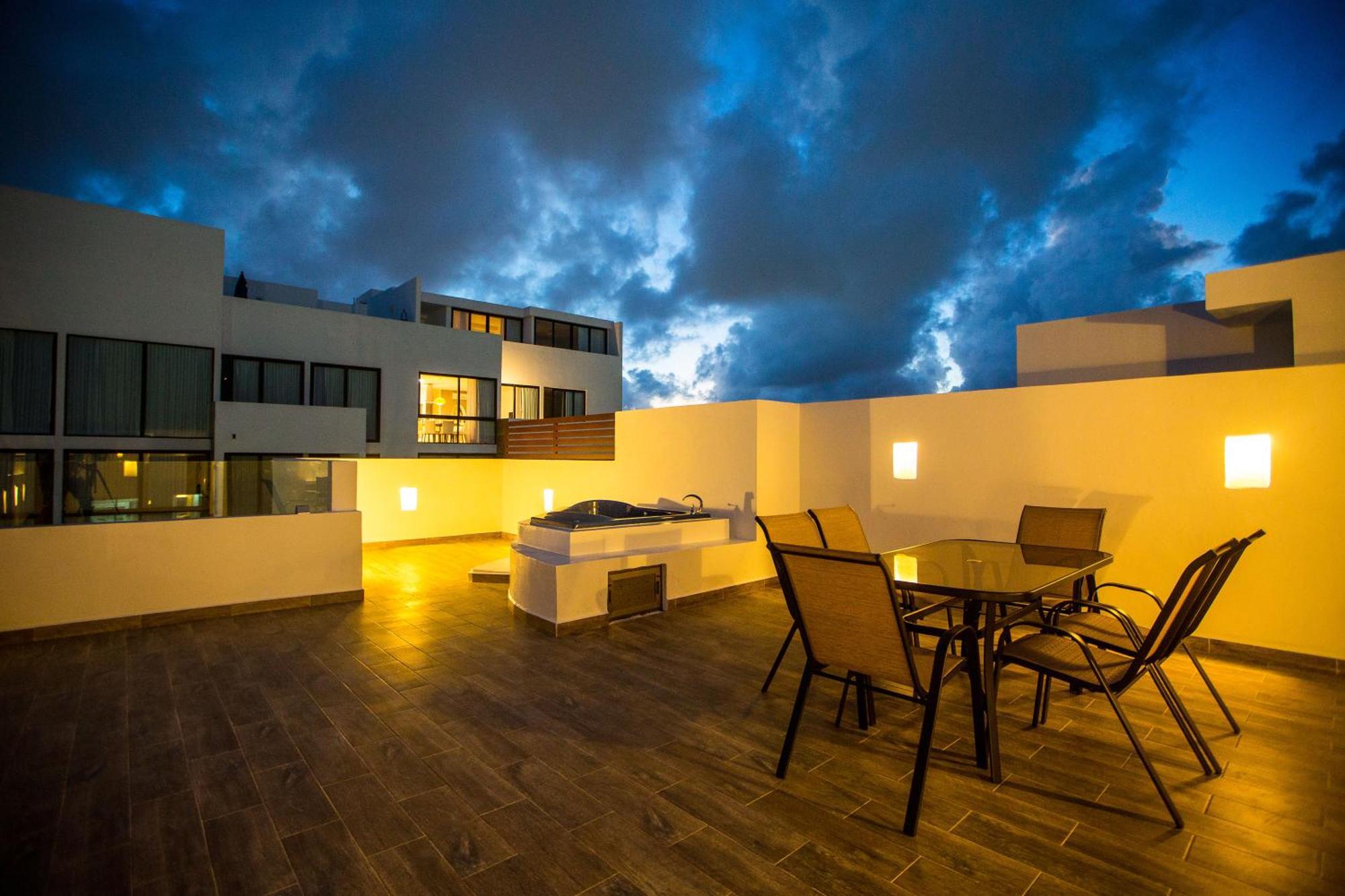 Best Penthouses&apartments In The Center Of Pdc! * Playa del Carmen
